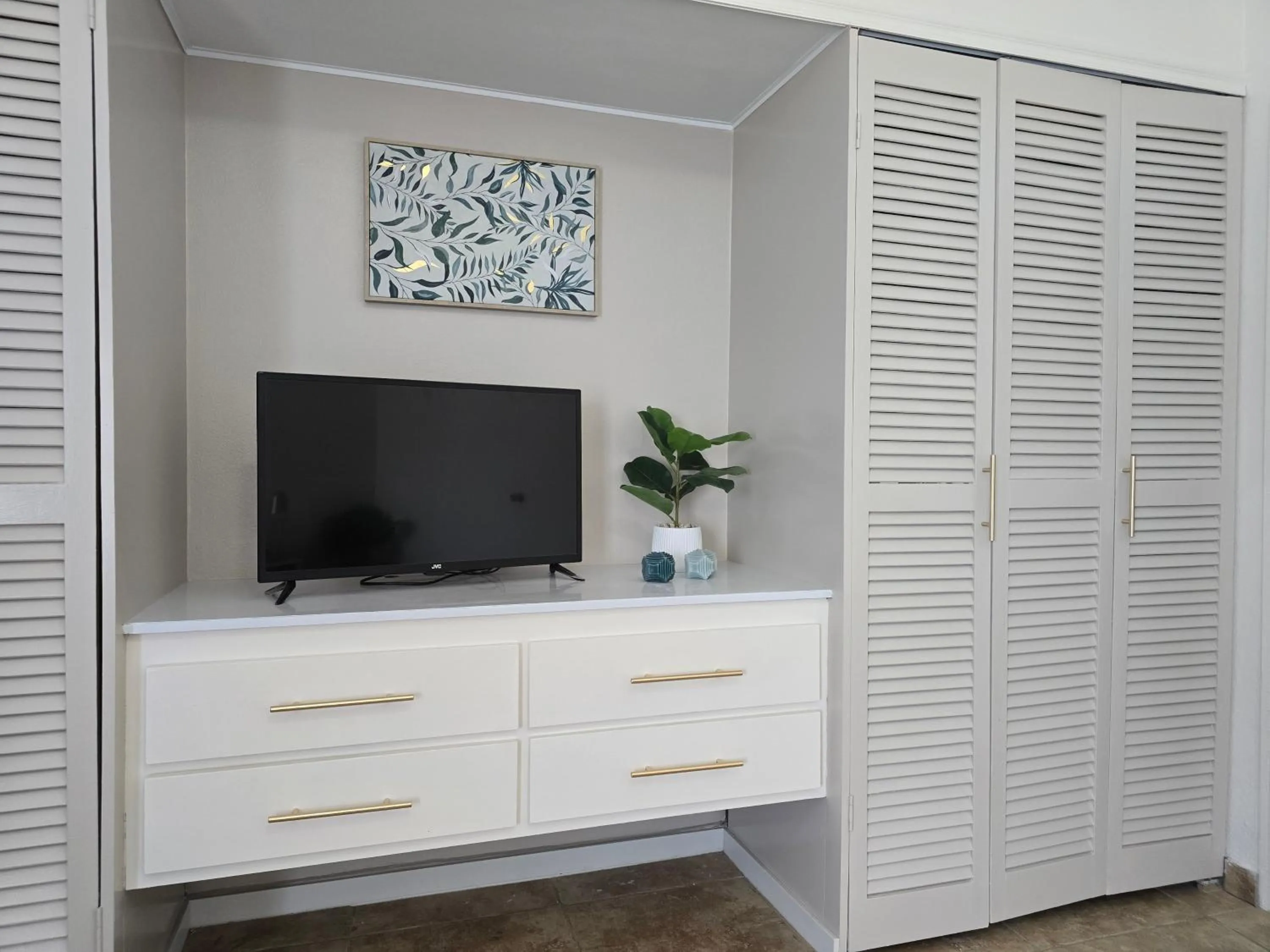 TV and multimedia in Rooi Santo Residence