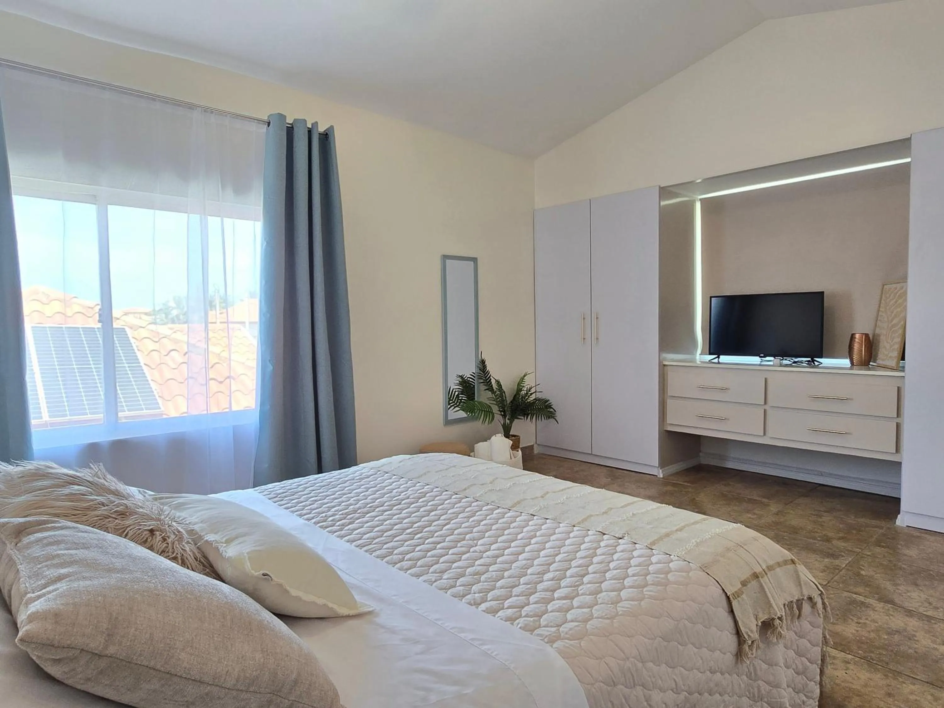 Bedroom, Bed in Rooi Santo Residence