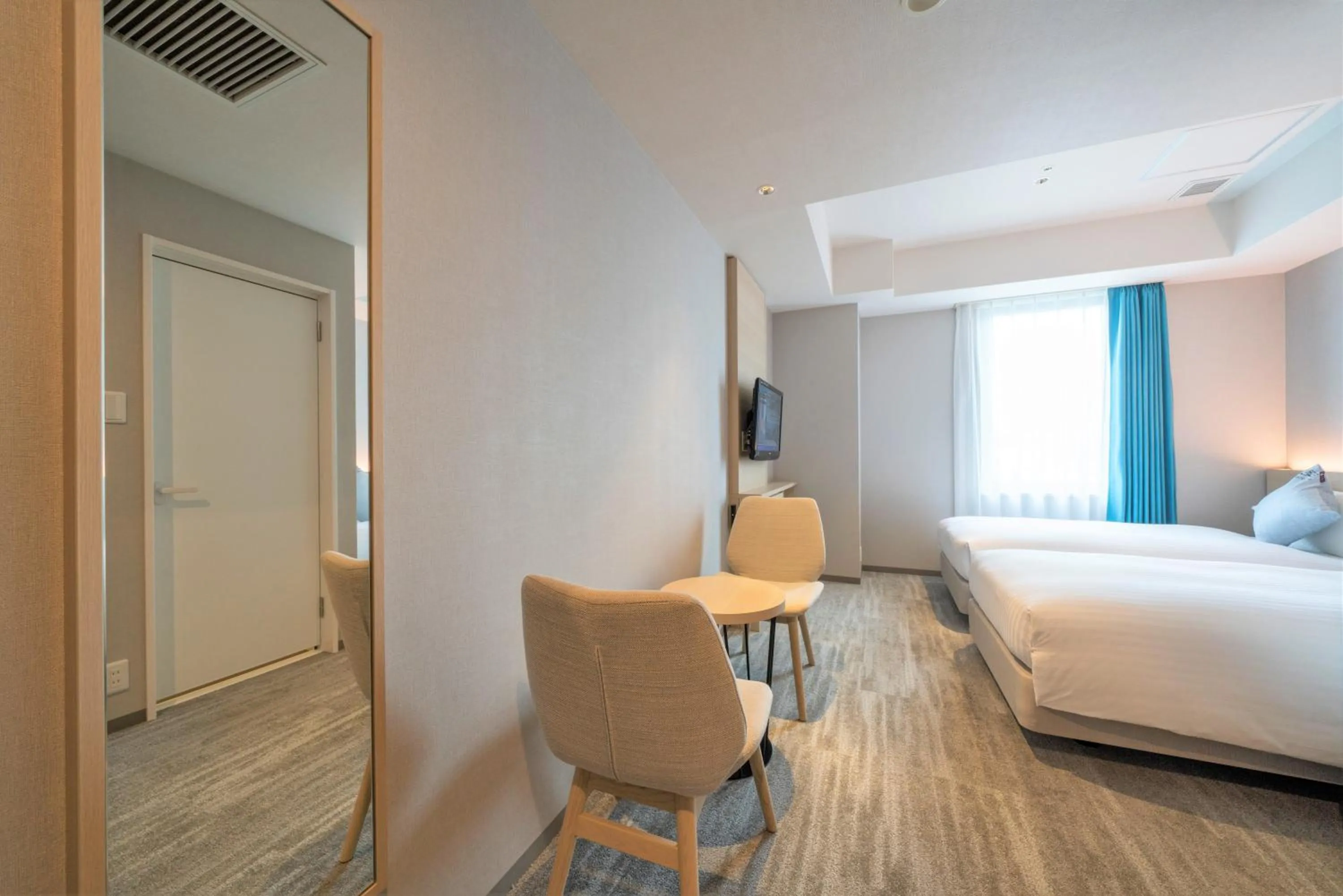 Photo of the whole room, Bed in Hotel Oriental Express Fukuoka Tenjin