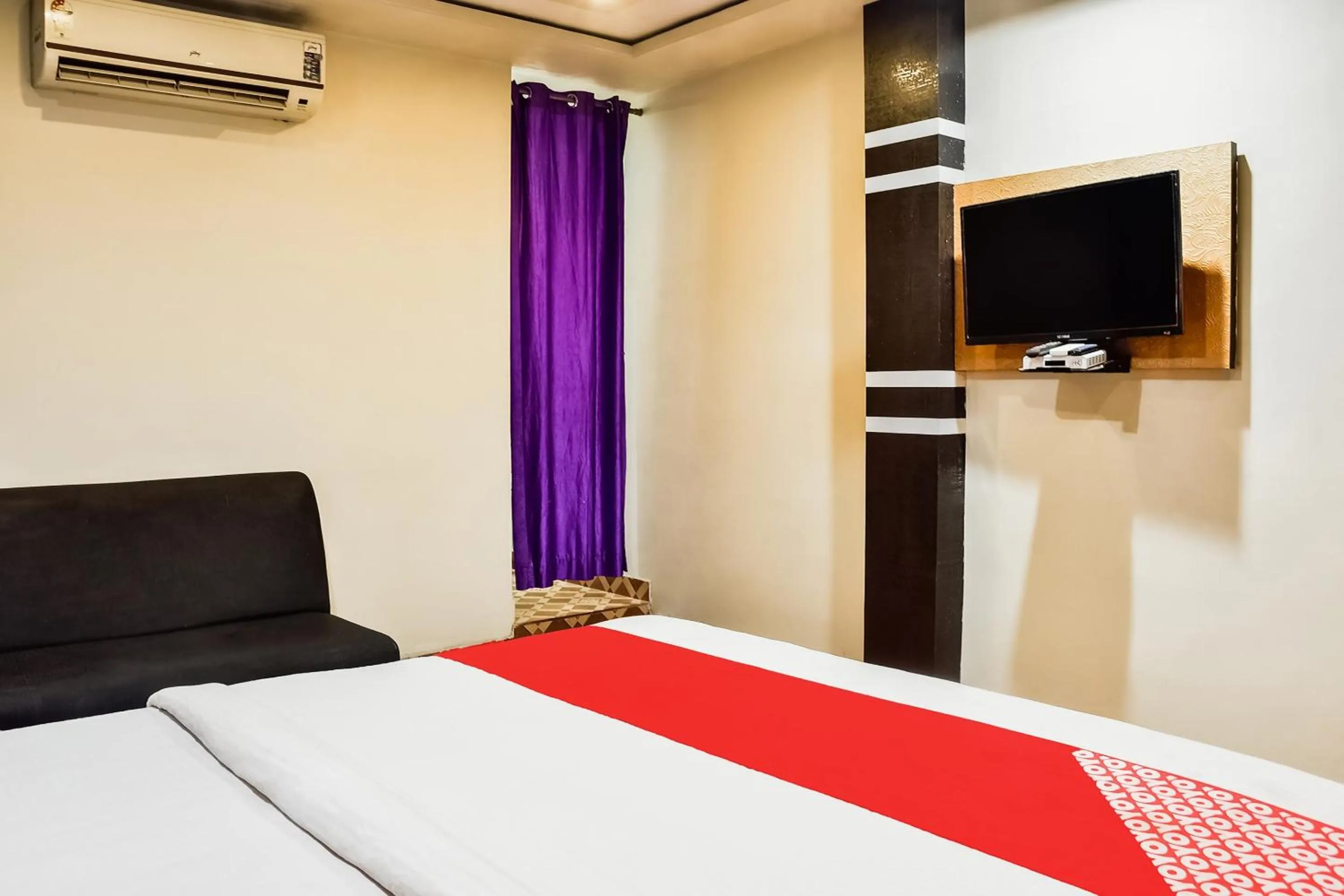 Bedroom in Hotel O Flagship Hotel Pragya 2