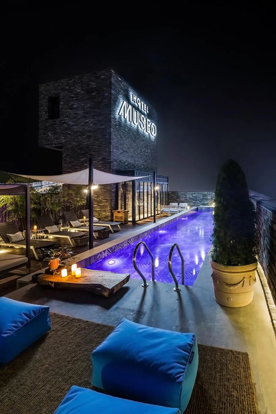 Swimming pool in Hotel Museo Cheongju