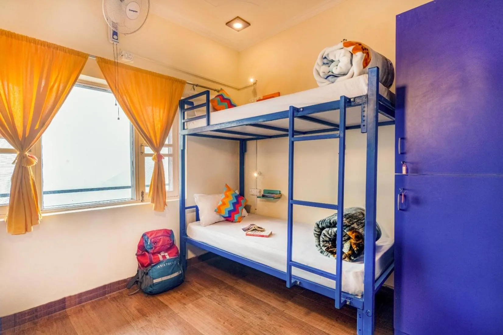 Bed in goSTOPS Mussoorie, Library Road