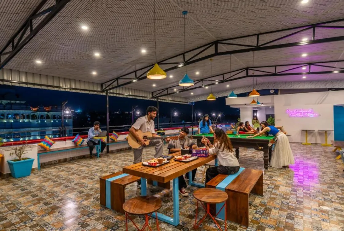 Seating area in goSTOPS Mussoorie, Library Road
