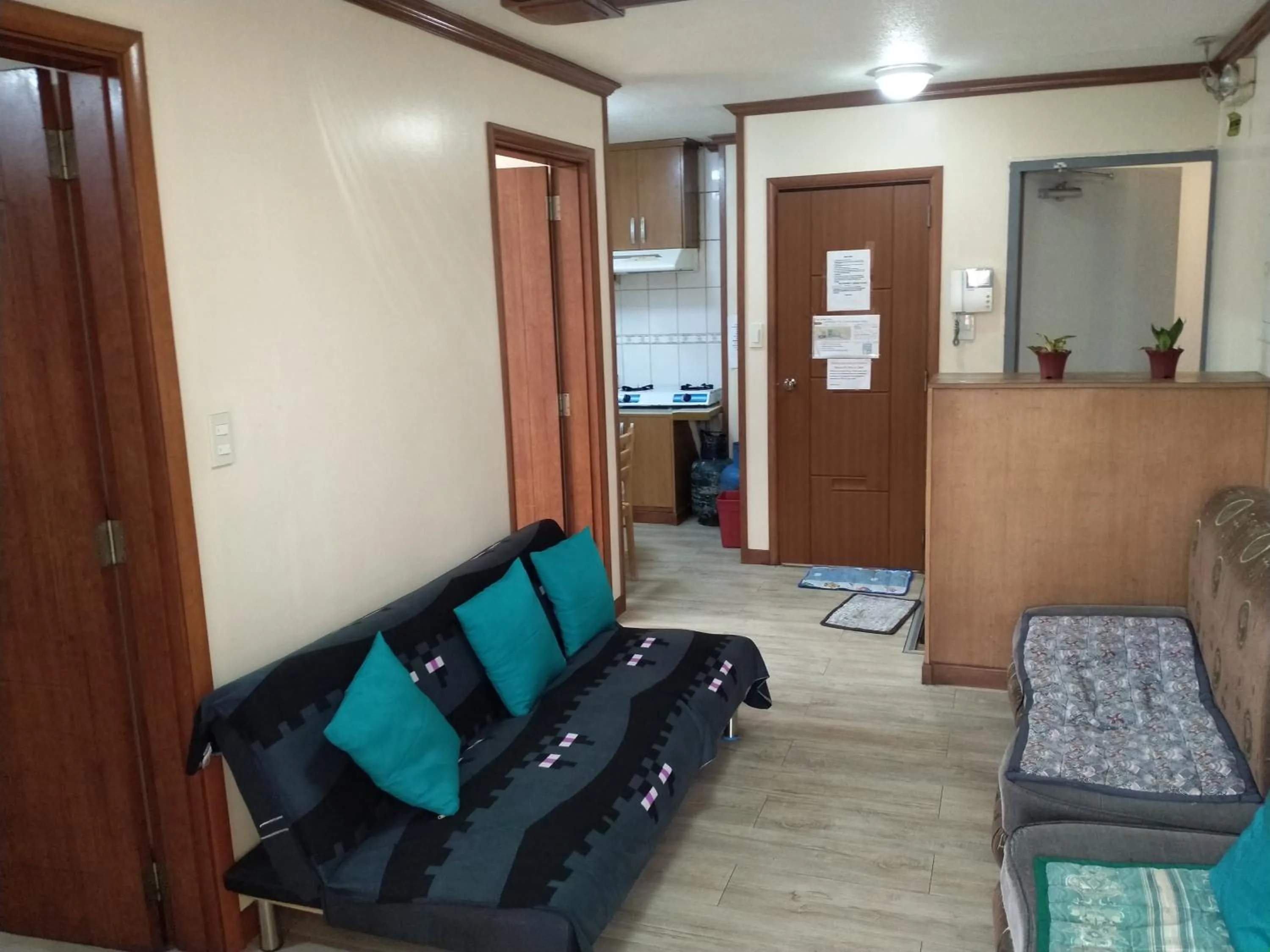 Zenmist Properties- 2 Bedroom Economy