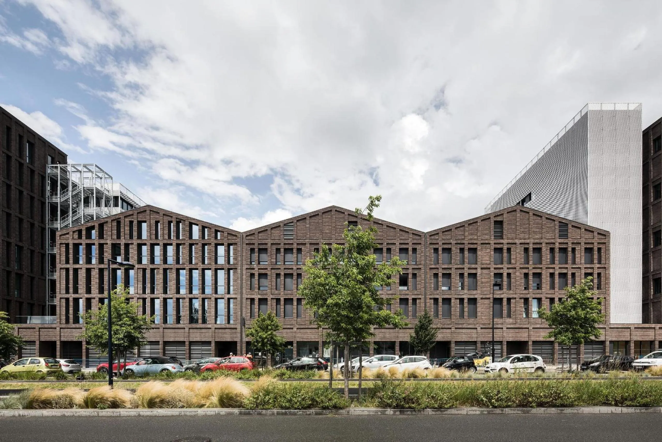 Property building in Montempô Appart'Hôtel Bordeaux Centre - Bassins à flot