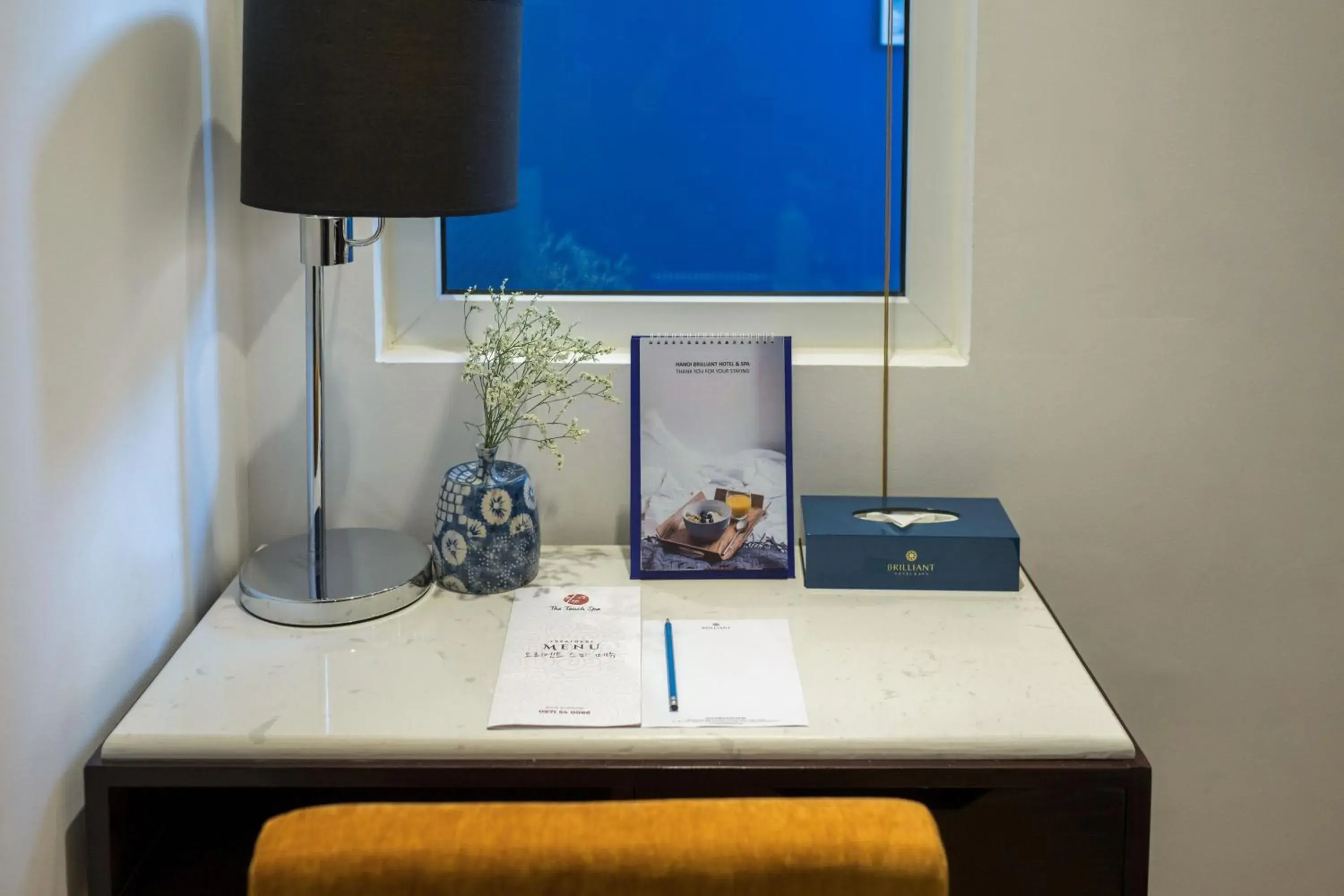 Deluxe Double Room in Hanoi Brilliant Hotel & Spa Deluxe Double Room in Hanoi Brilliant Hotel & Spa