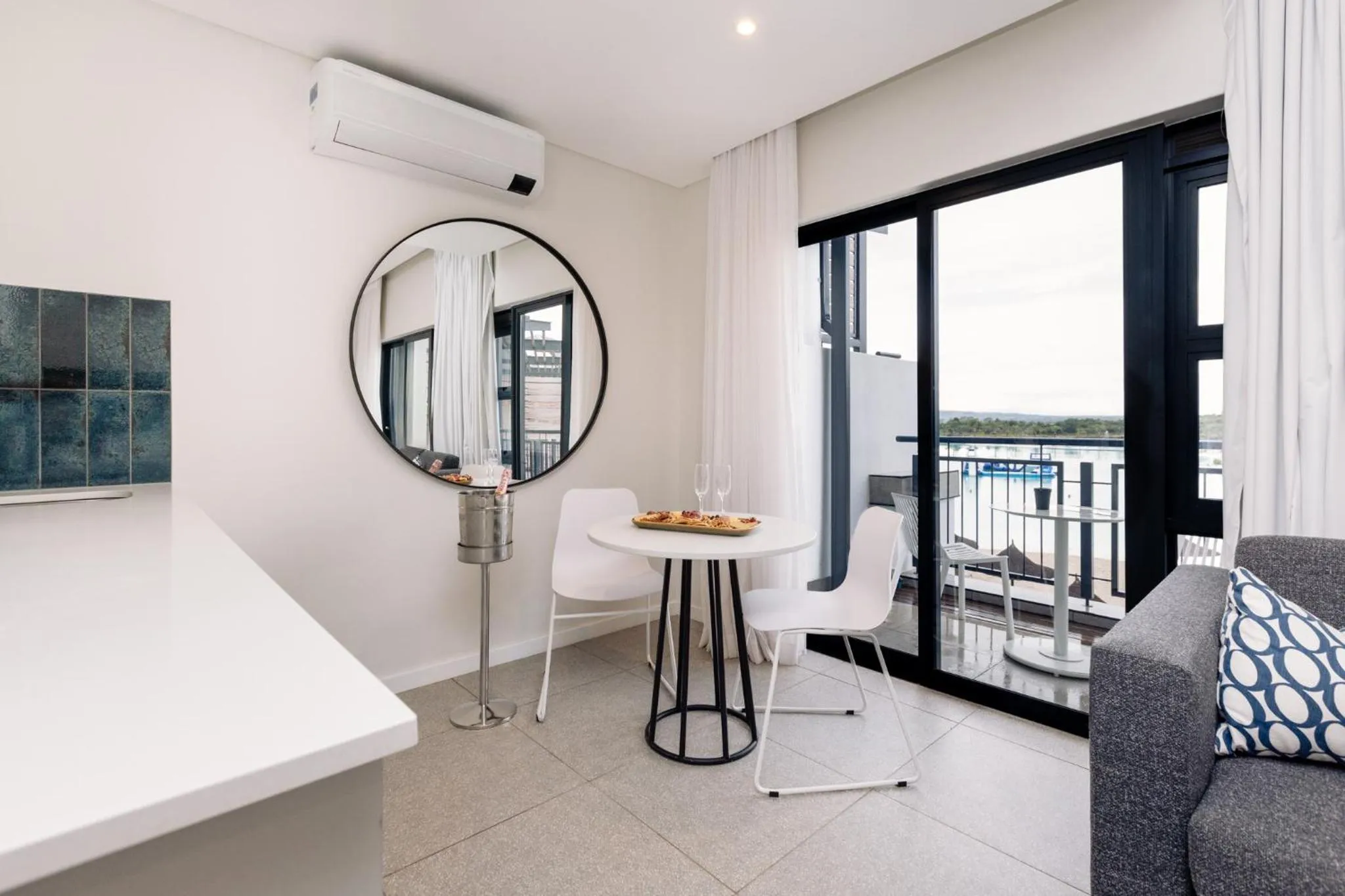 Decorative detail, Bed in MINT Resorts The Blyde