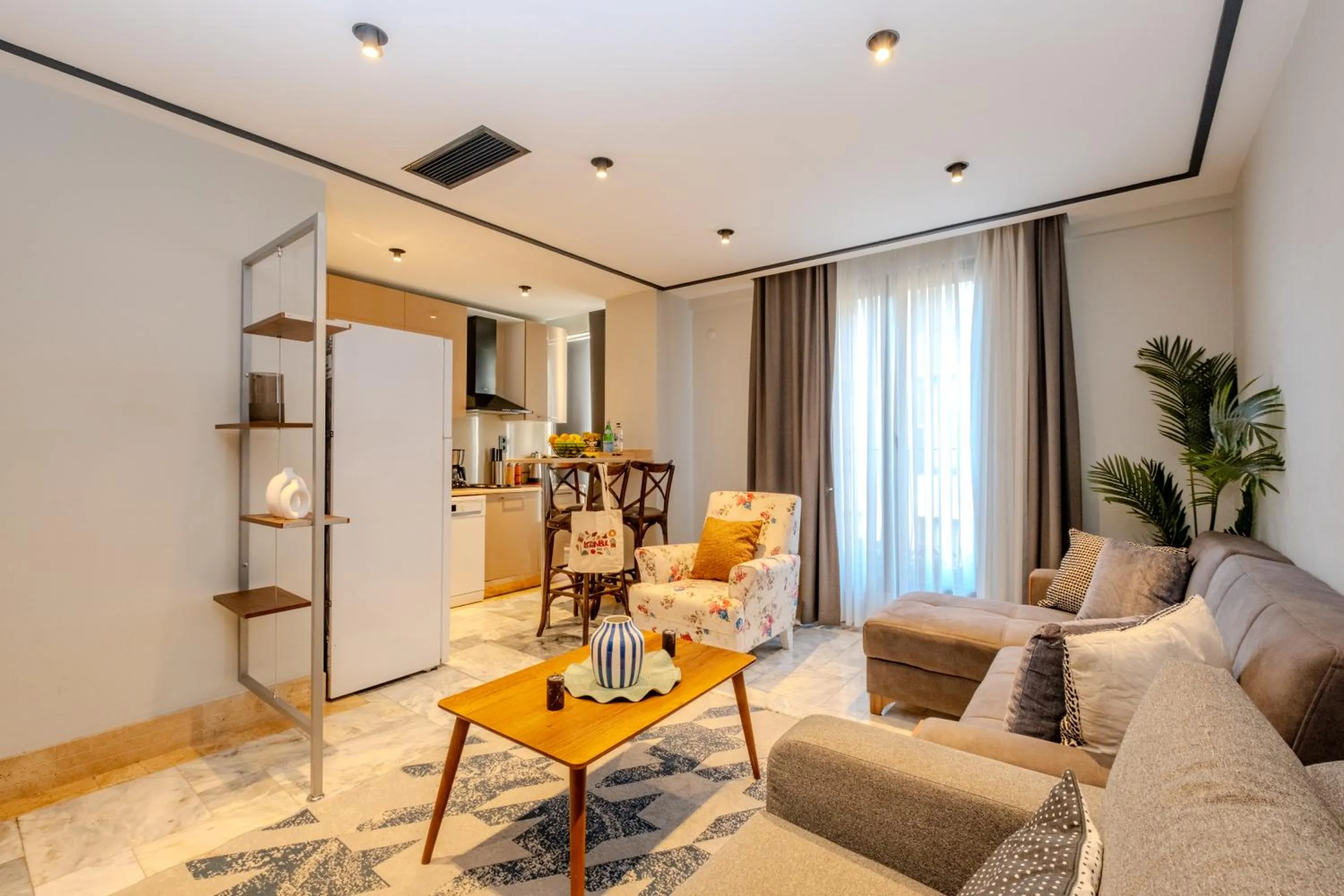 TV and multimedia in Home Of Istanbul