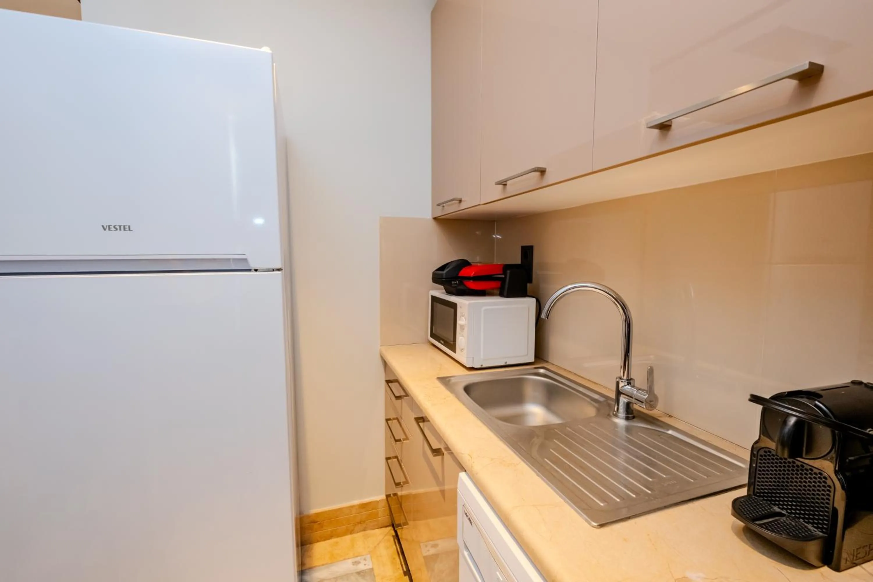 Coffee/tea facilities in Home Of Istanbul