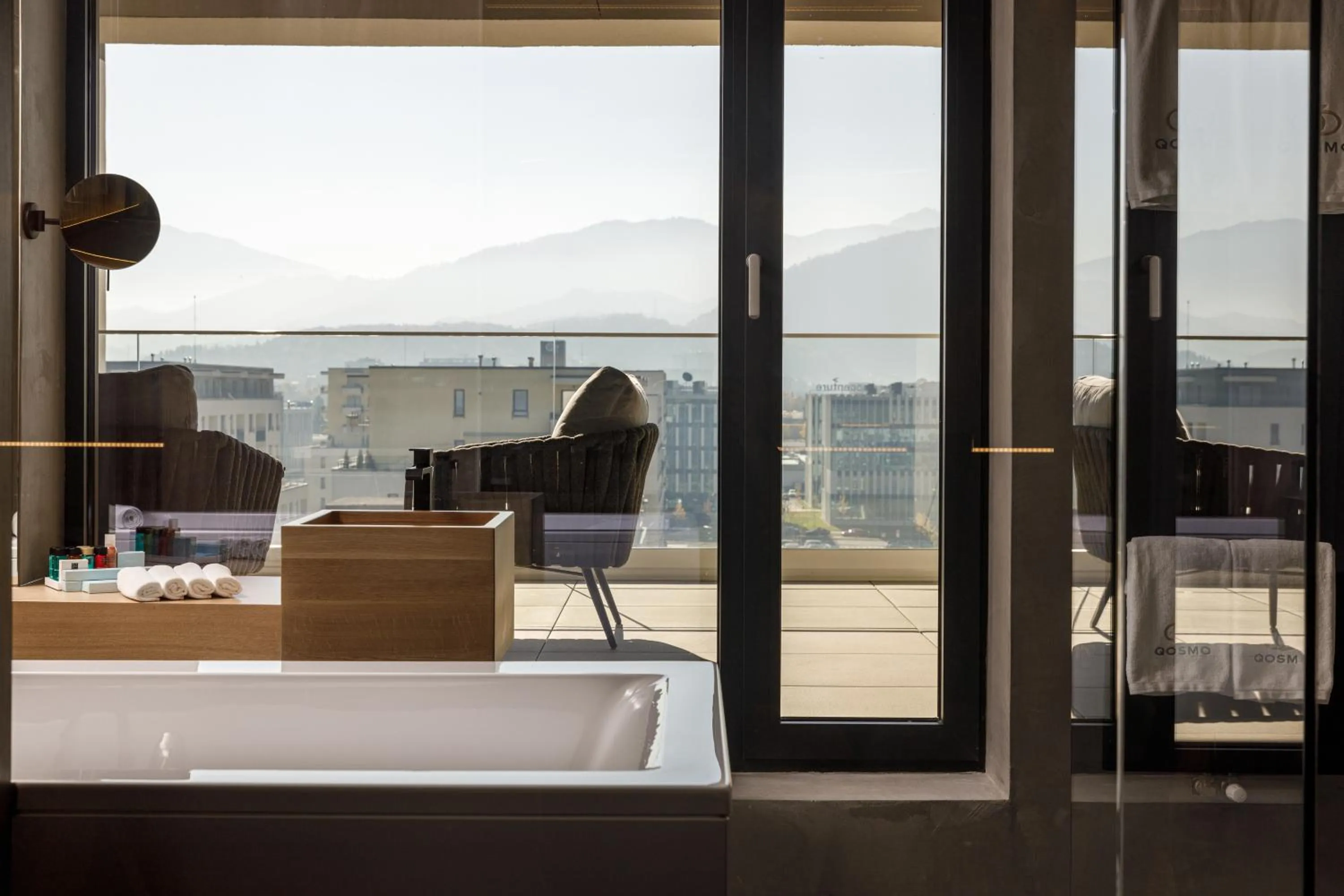 Bathroom in Qosmo Brasov Hotel