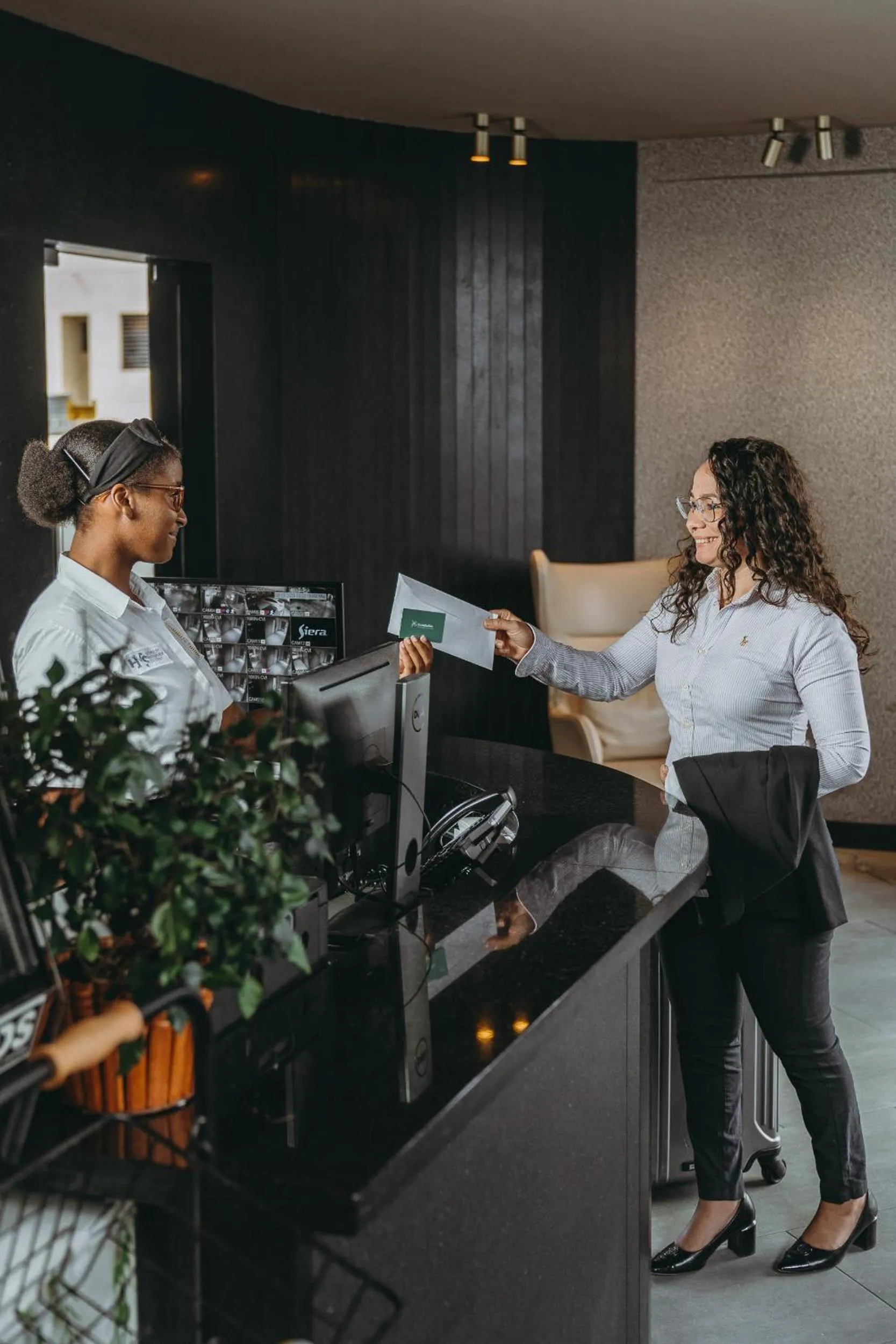 Lobby or reception in Regatta Living Hotel By Mint