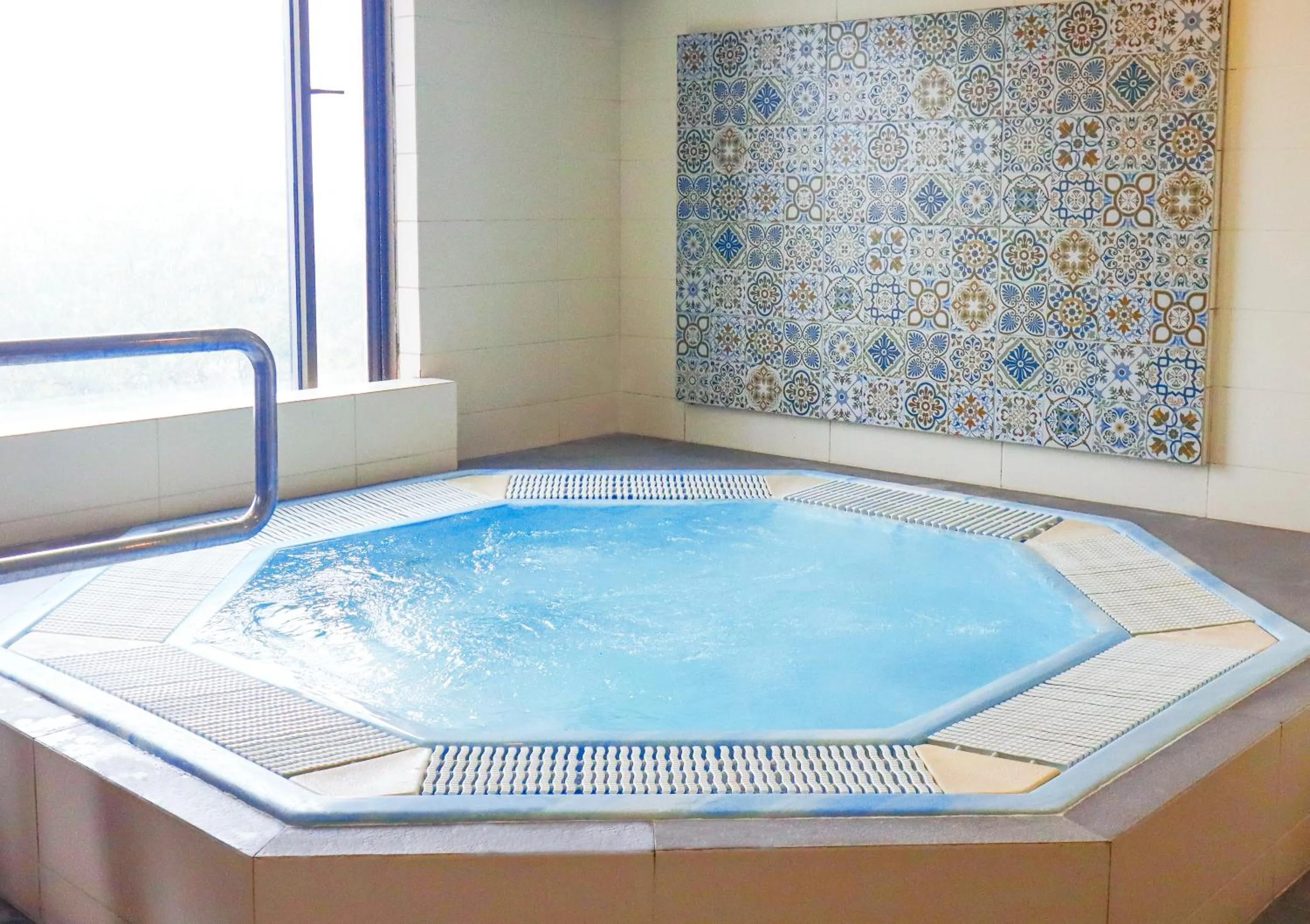 Hot Tub in Pan Pacific Hanoi