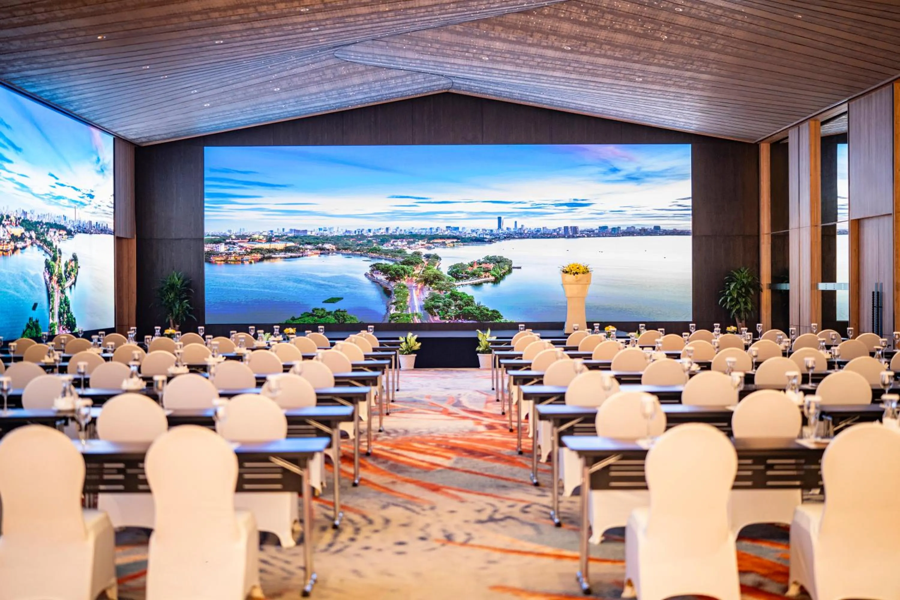 Meeting/conference room in Pan Pacific Hanoi