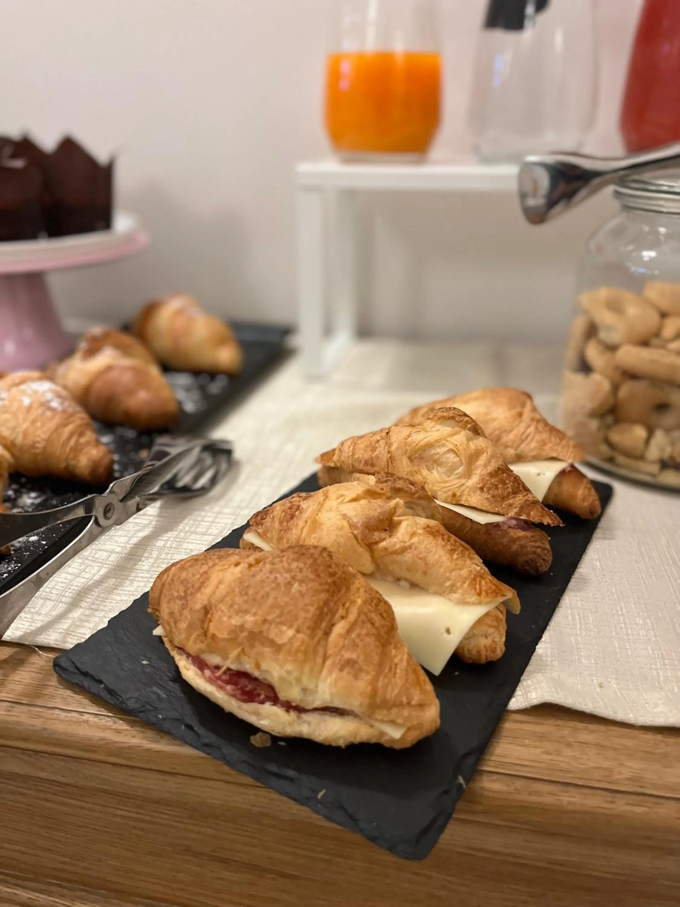 Continental breakfast in Dimora Fantasia Charme B&B