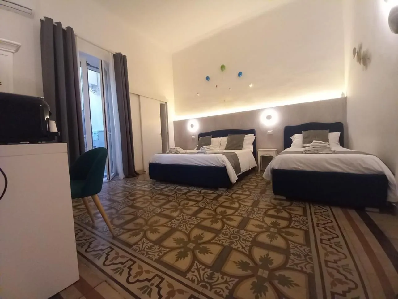 Bedroom, Bed in Dimora Fantasia Charme B&B