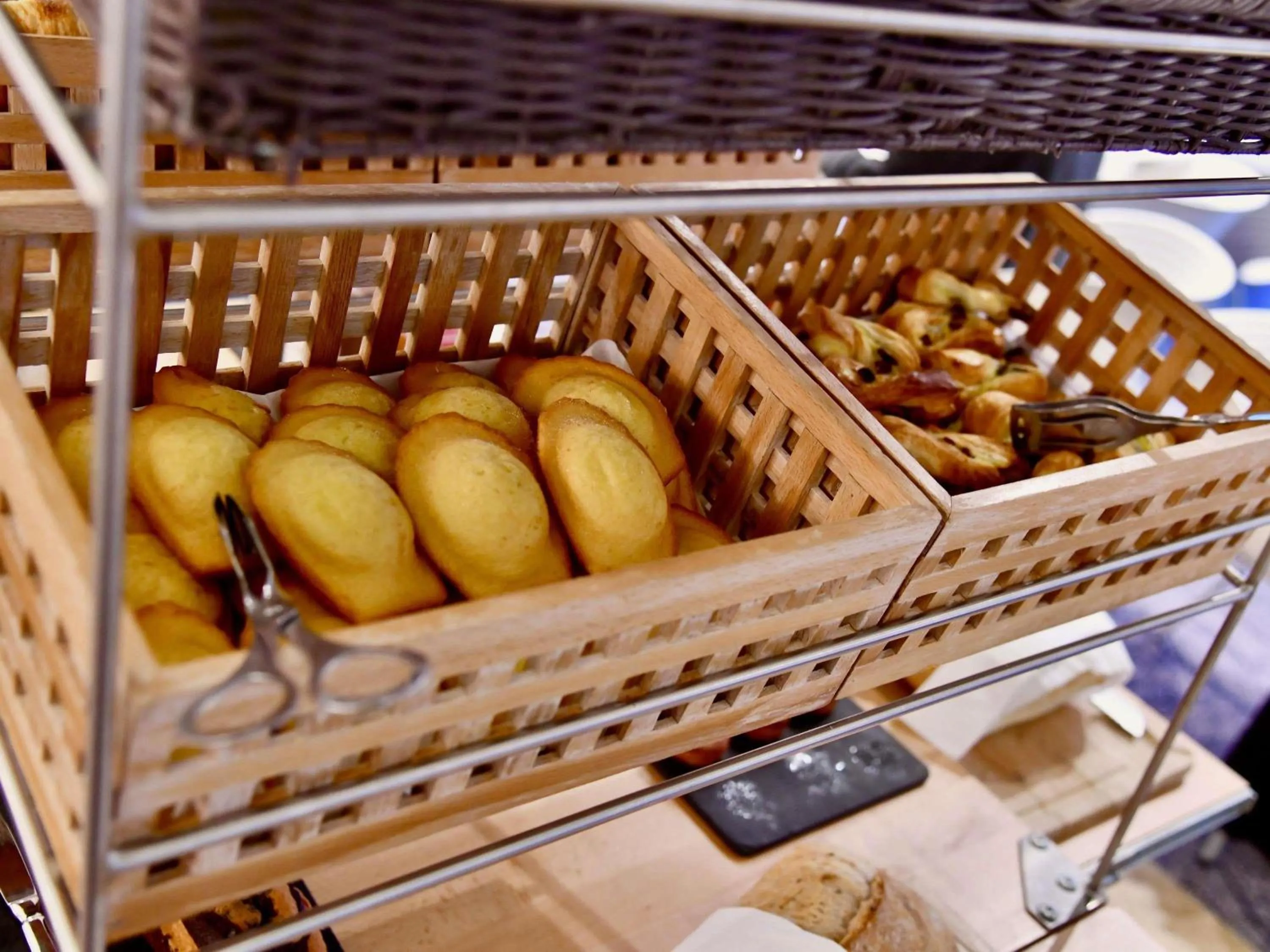 Breakfast in ibis budget Brest Centre Port