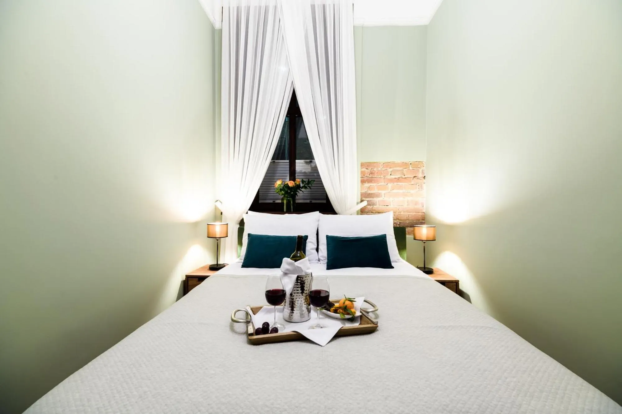 Bed in Apart Residence Ariańska 16 by NEARTO PL