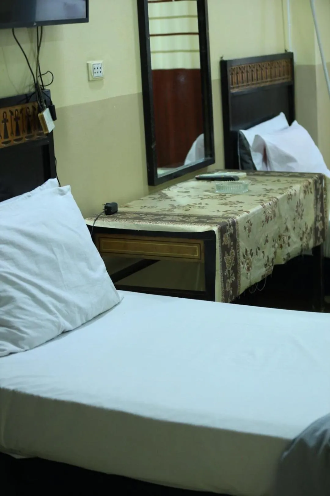 Bed in One Season Cairo