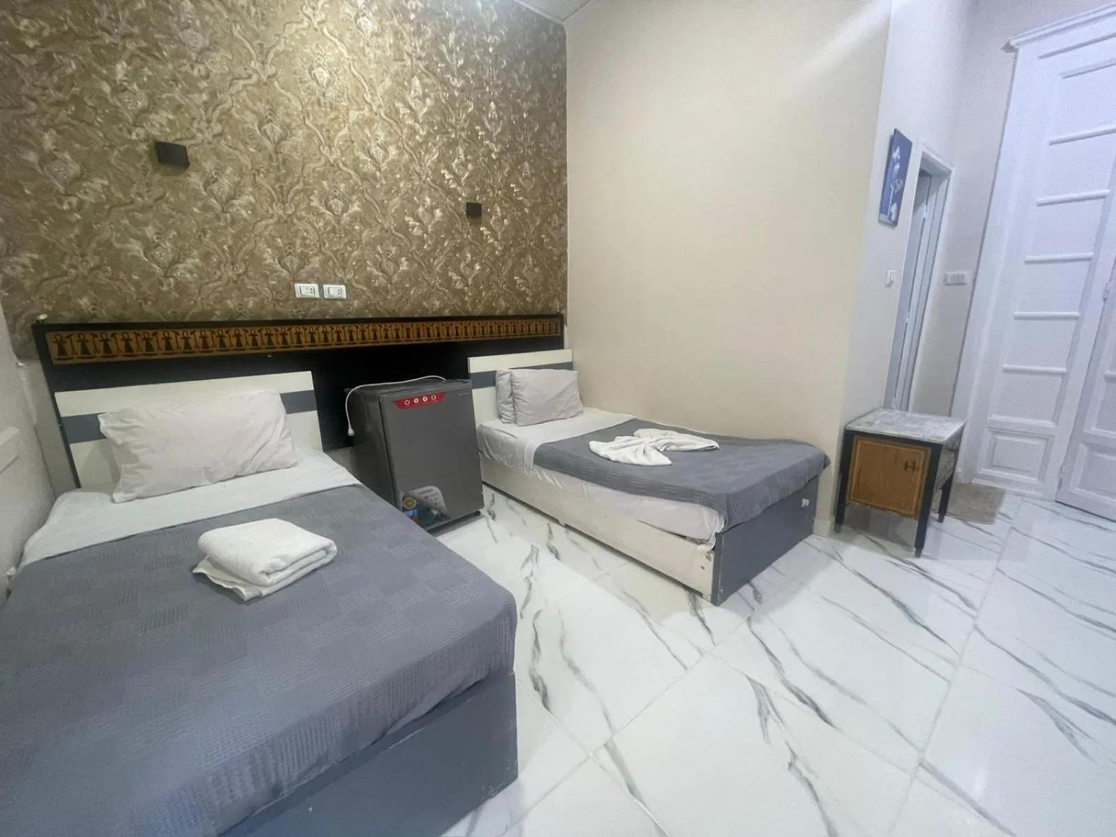 Bed in One Season Cairo