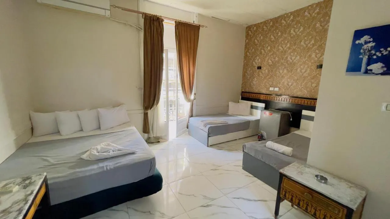 Bed in One Season Cairo