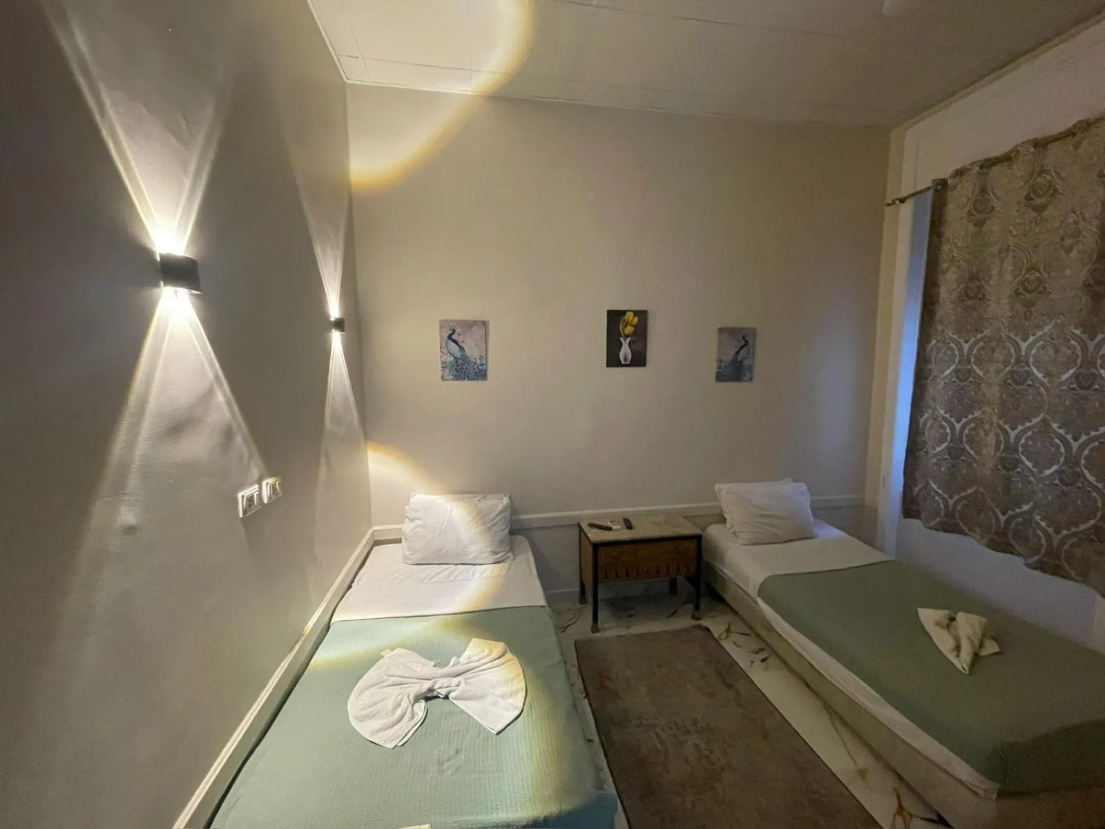 Bed in One Season Cairo