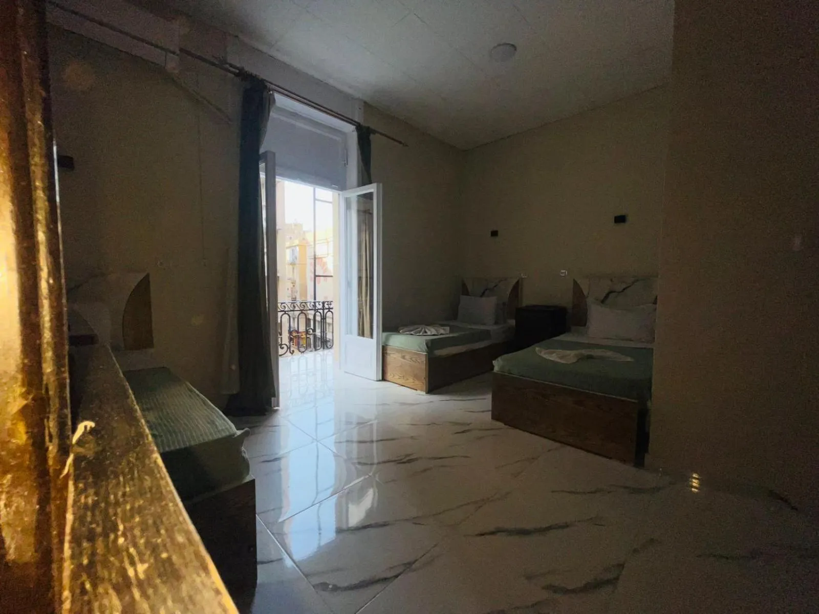 Bed in One Season Cairo