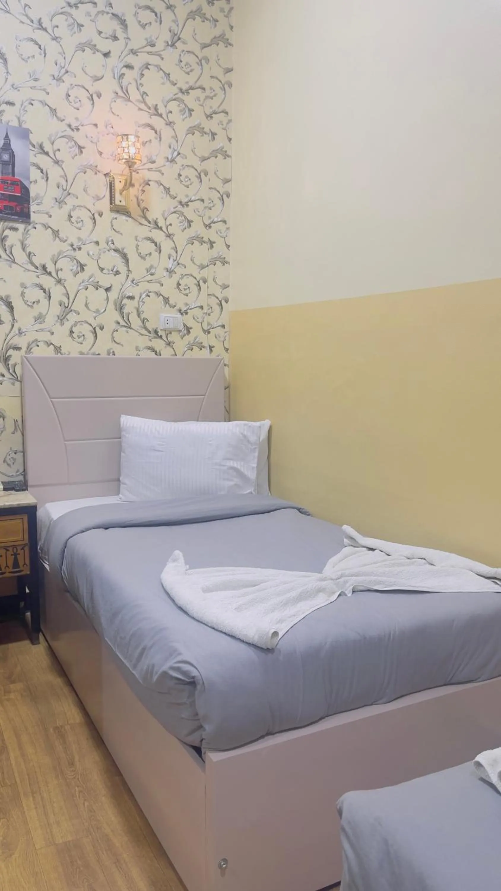 Bed in One Season Cairo