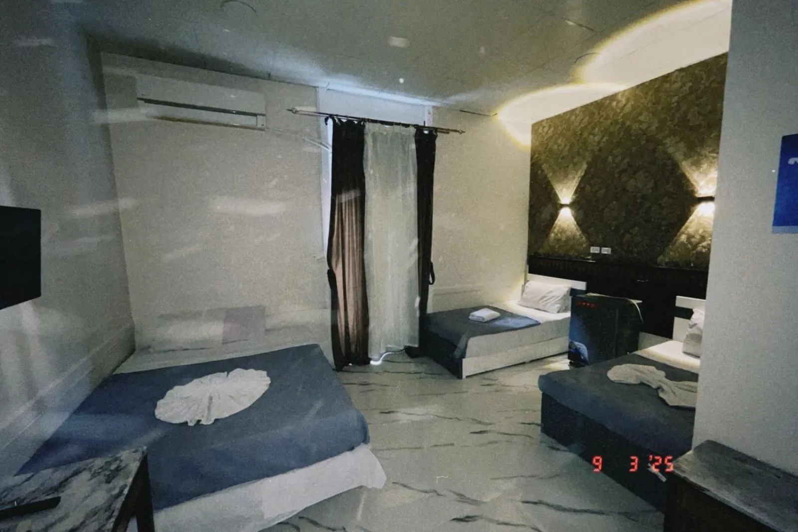 Bed in One Season Cairo