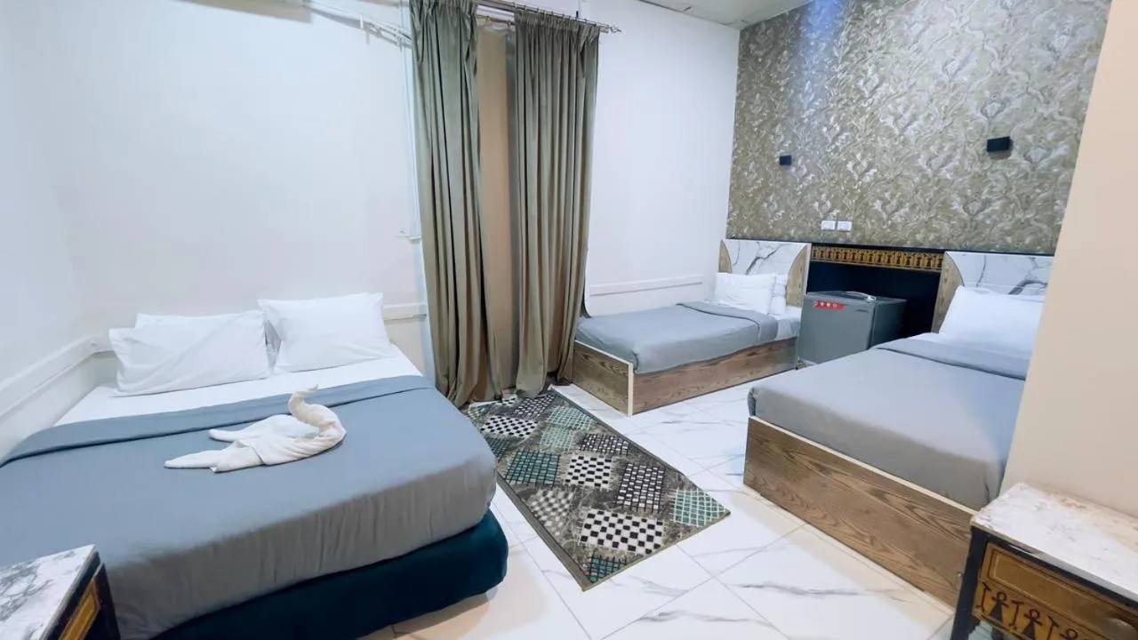 Bed in One Season Cairo