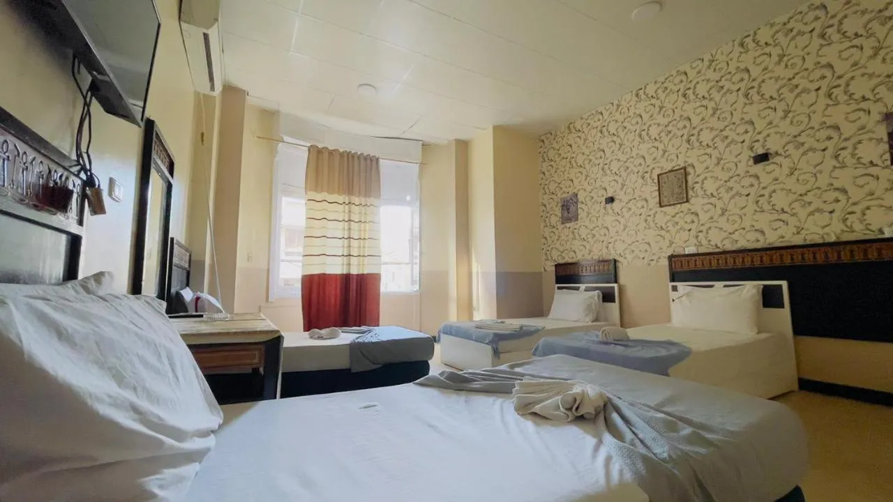 Bed in One Season Cairo