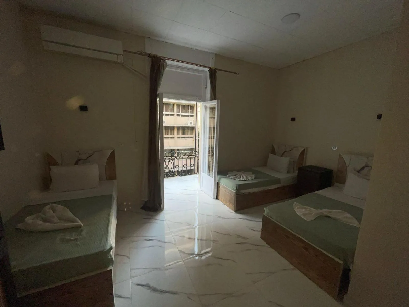 Bed in One Season Cairo