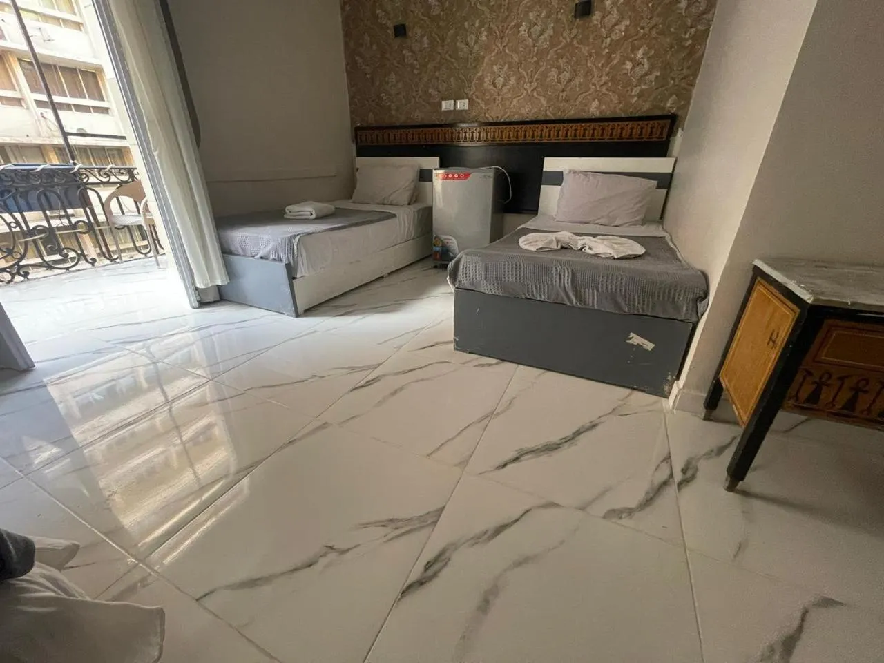 Bed in One Season Cairo