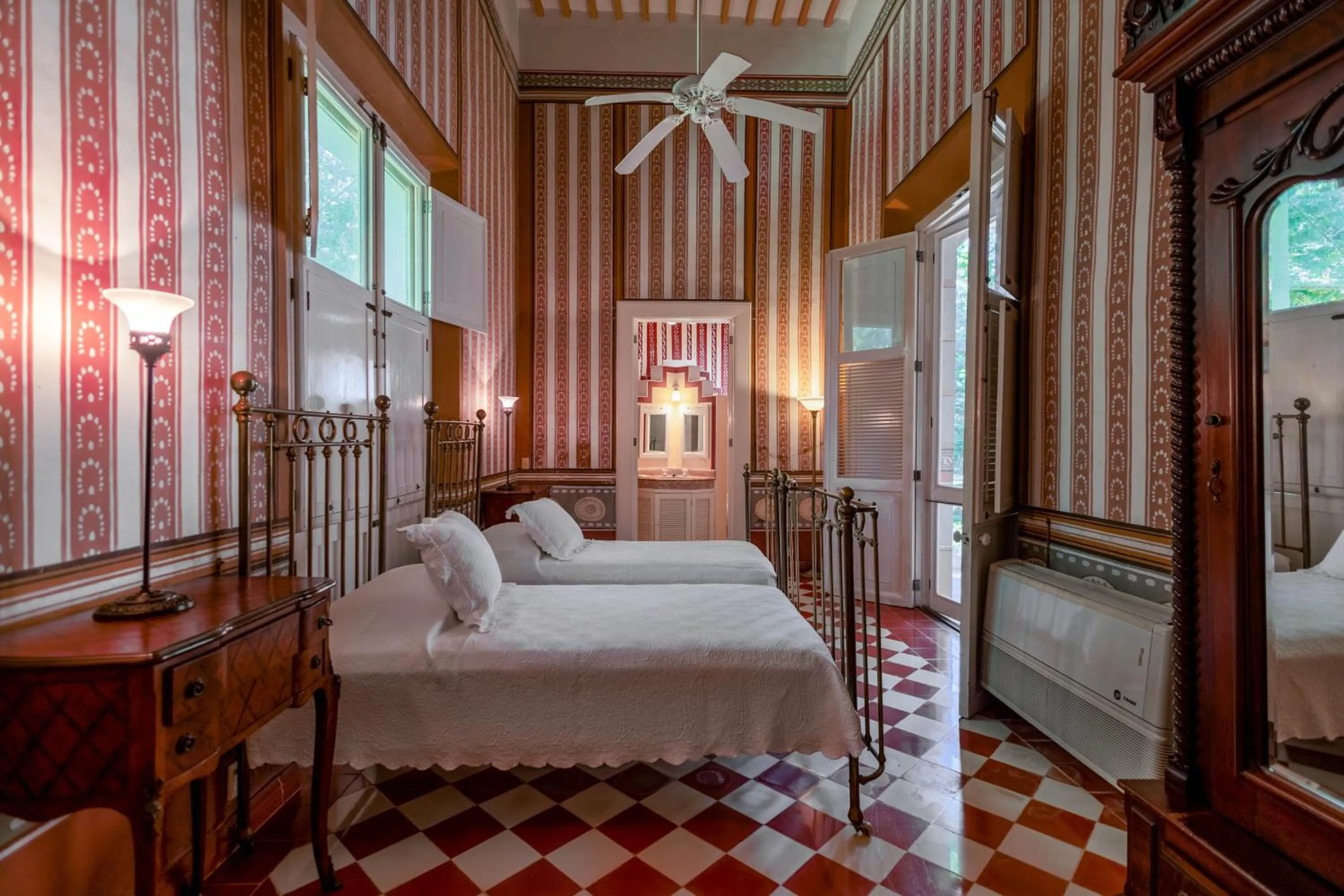 Bedroom, Bed in Hacienda San Antonio Millet