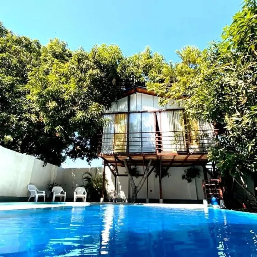 Photo of the whole room in La Casona de Sara