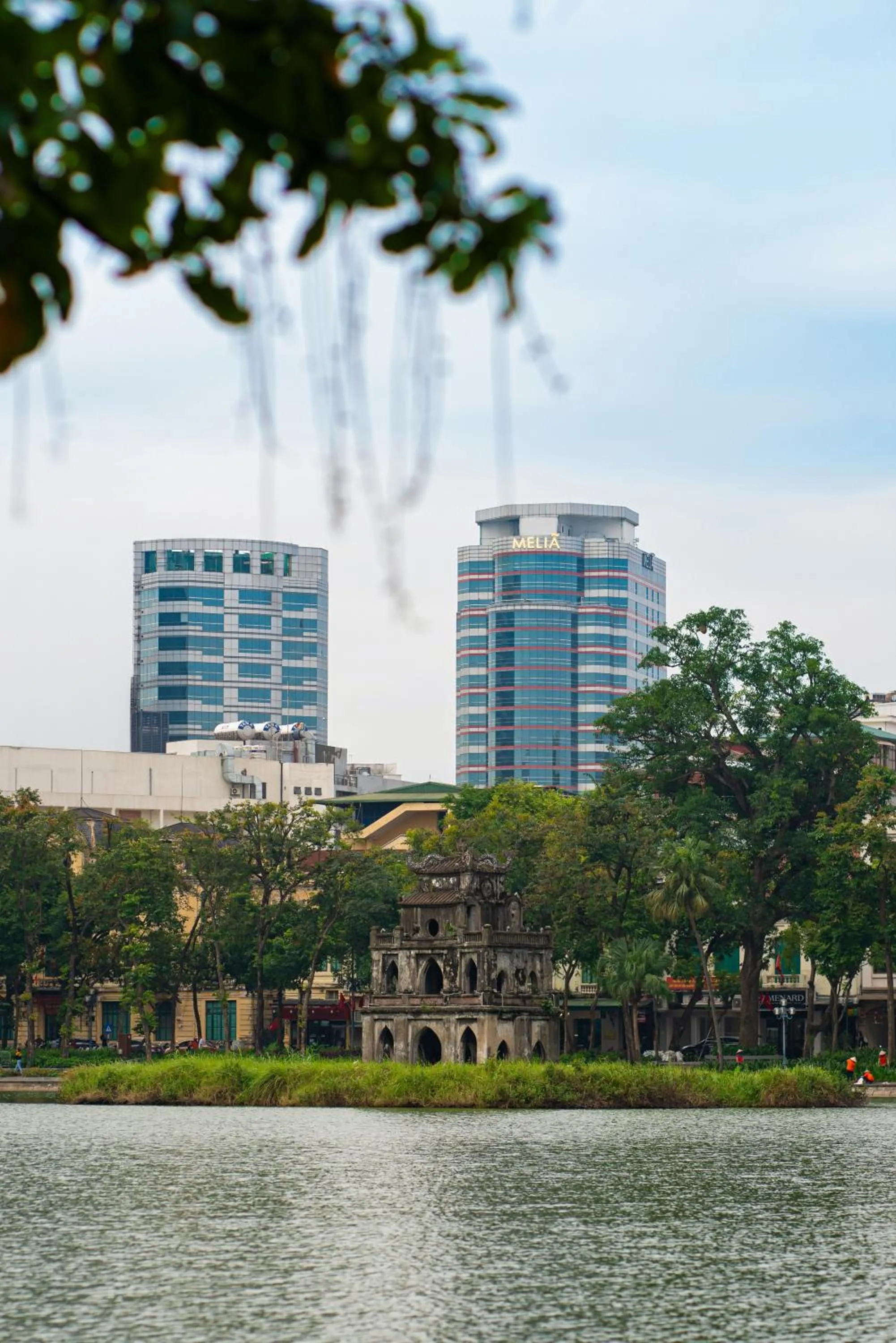 Property building in Melia Hanoi