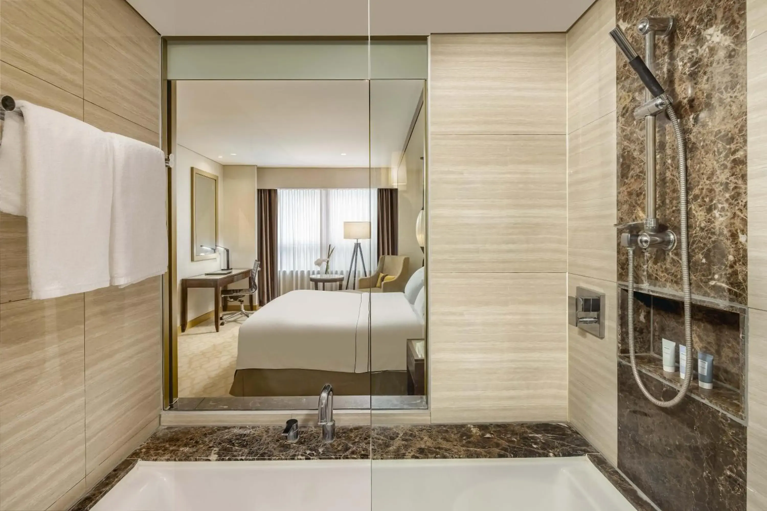 The Level Premium in Melia Hanoi The Level Premium in Melia Hanoi