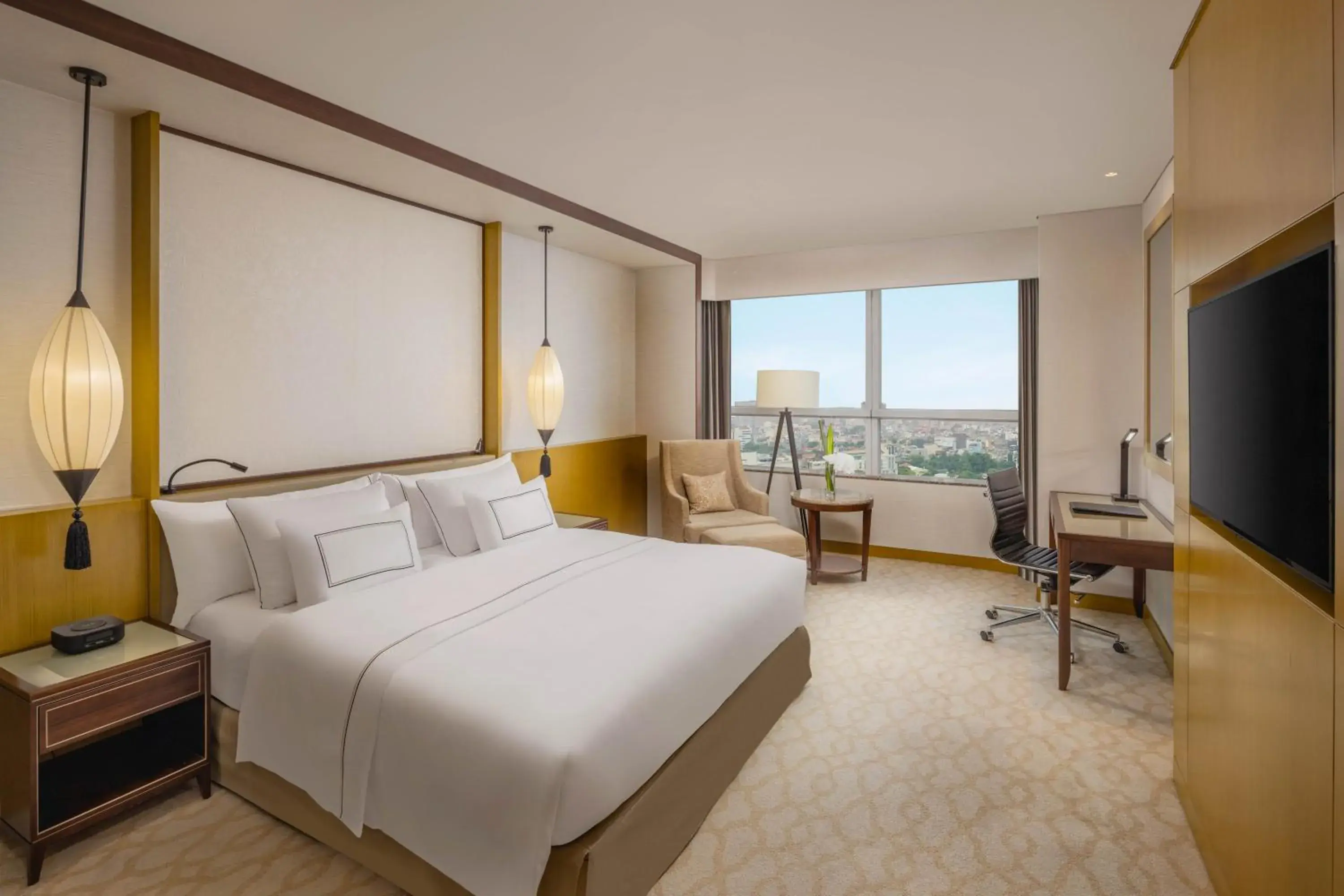 Premium Double Room in Melia Hanoi Premium Double Room in Melia Hanoi