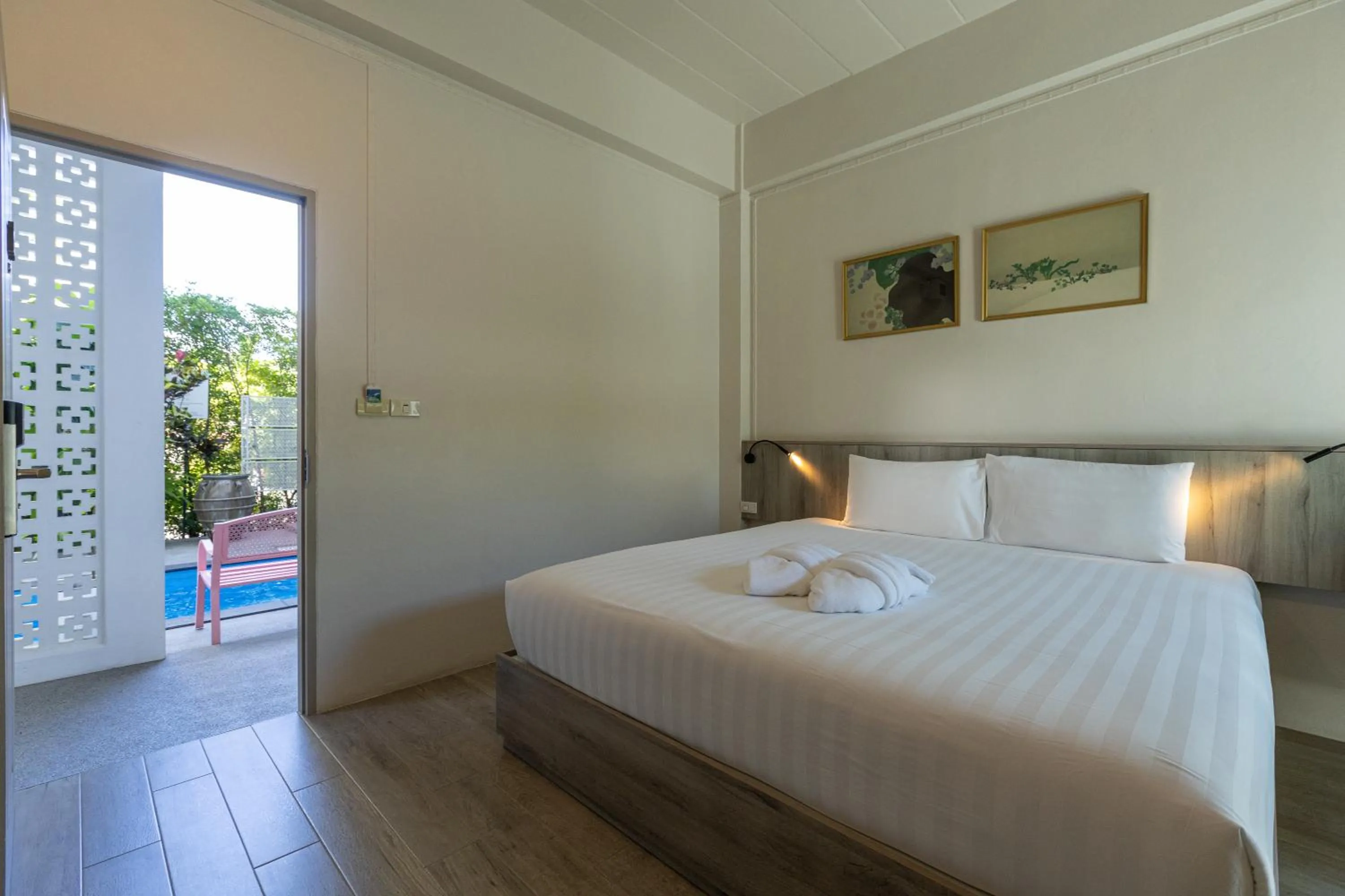 Bedroom, Bed in Ang Pao Hotel Phuket