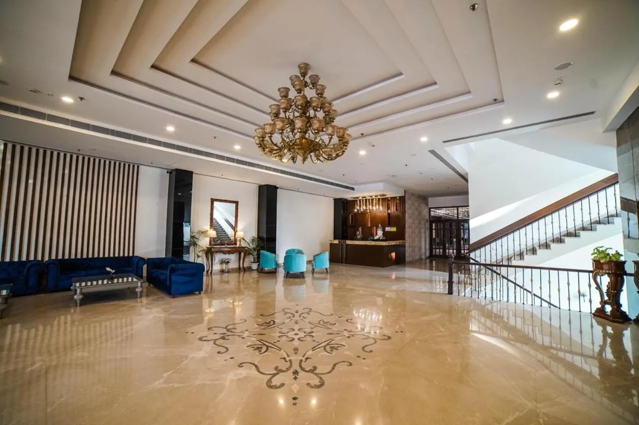 Lobby or reception in Hotel Le Amritam
