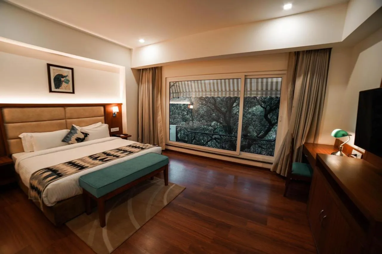 Bedroom, Bed in Hotel Le Amritam