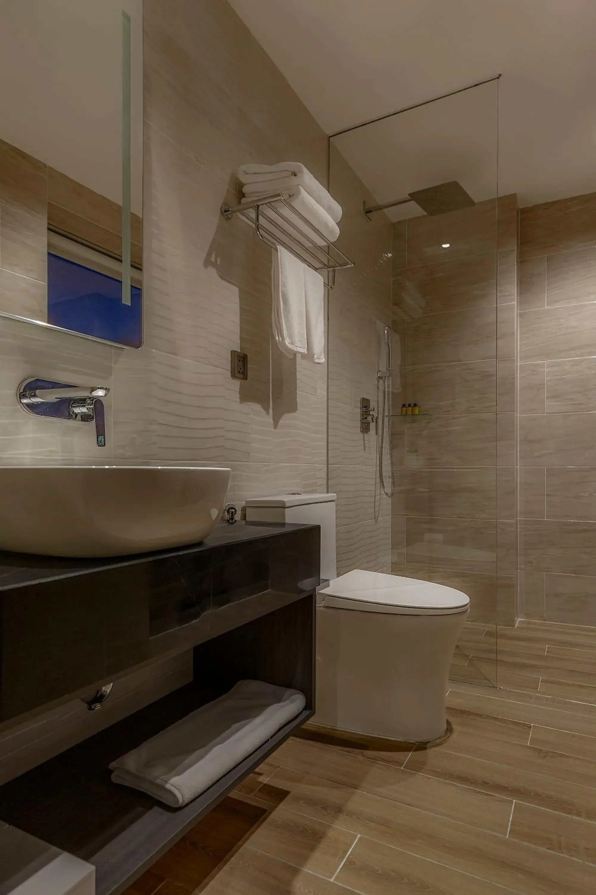 Deluxe Twin Ocean View in Premier Pearl Hotel Vung Tau Deluxe Twin Ocean View in Premier Pearl Hotel Vung Tau