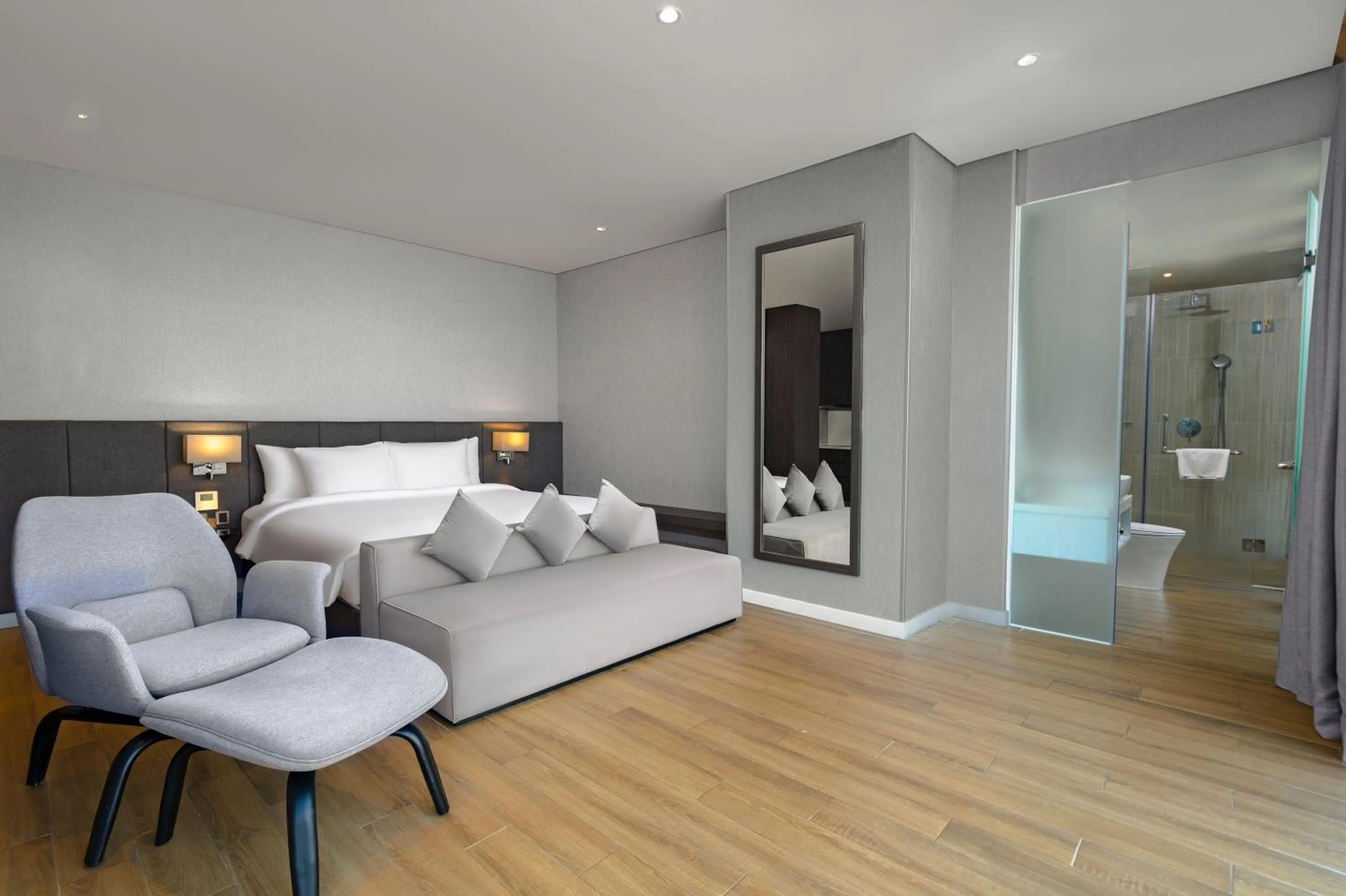 King Room with Sea View in Premier Pearl Hotel Vung Tau