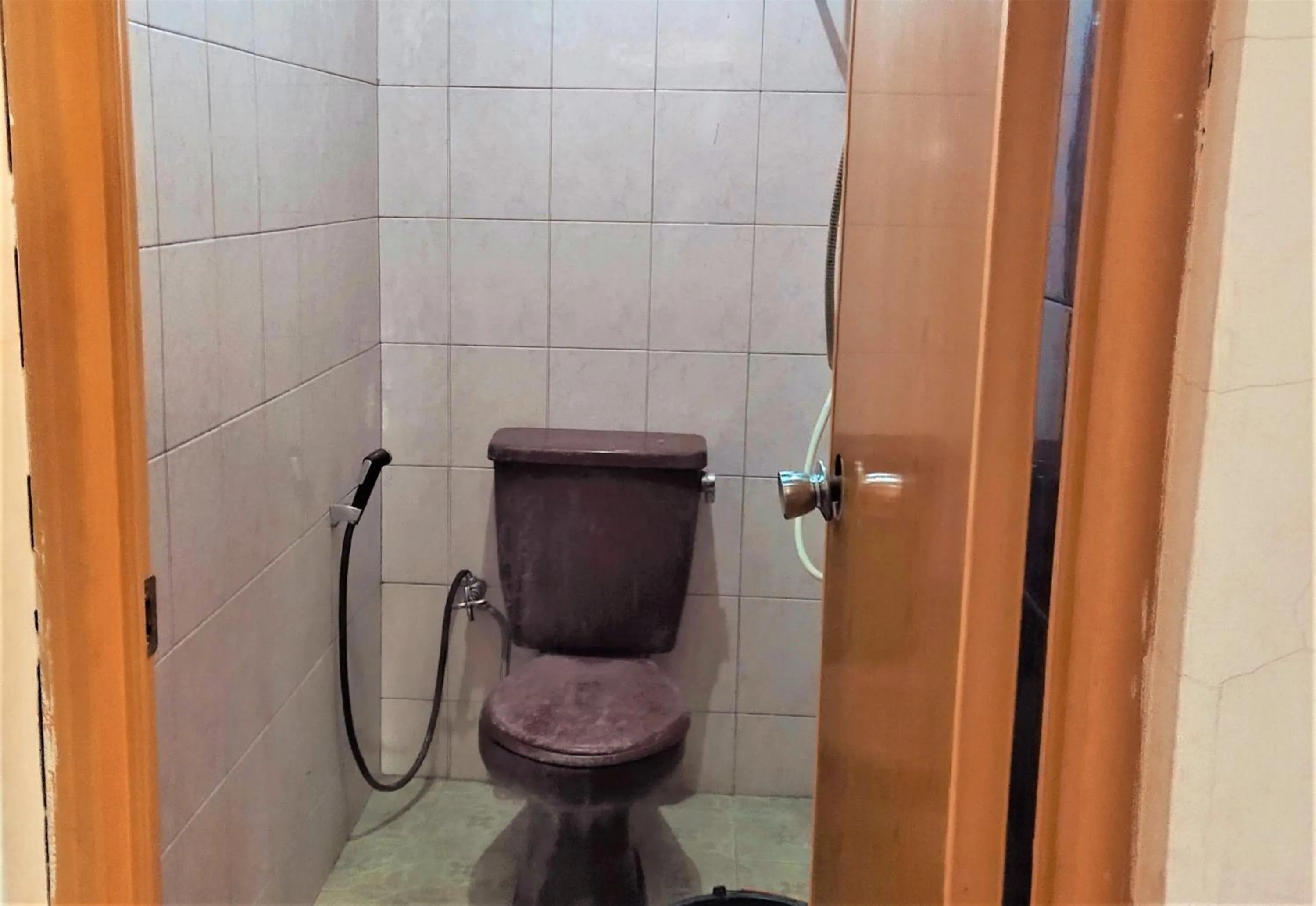 Bathroom in Villa Orange Lembang Pengkolan