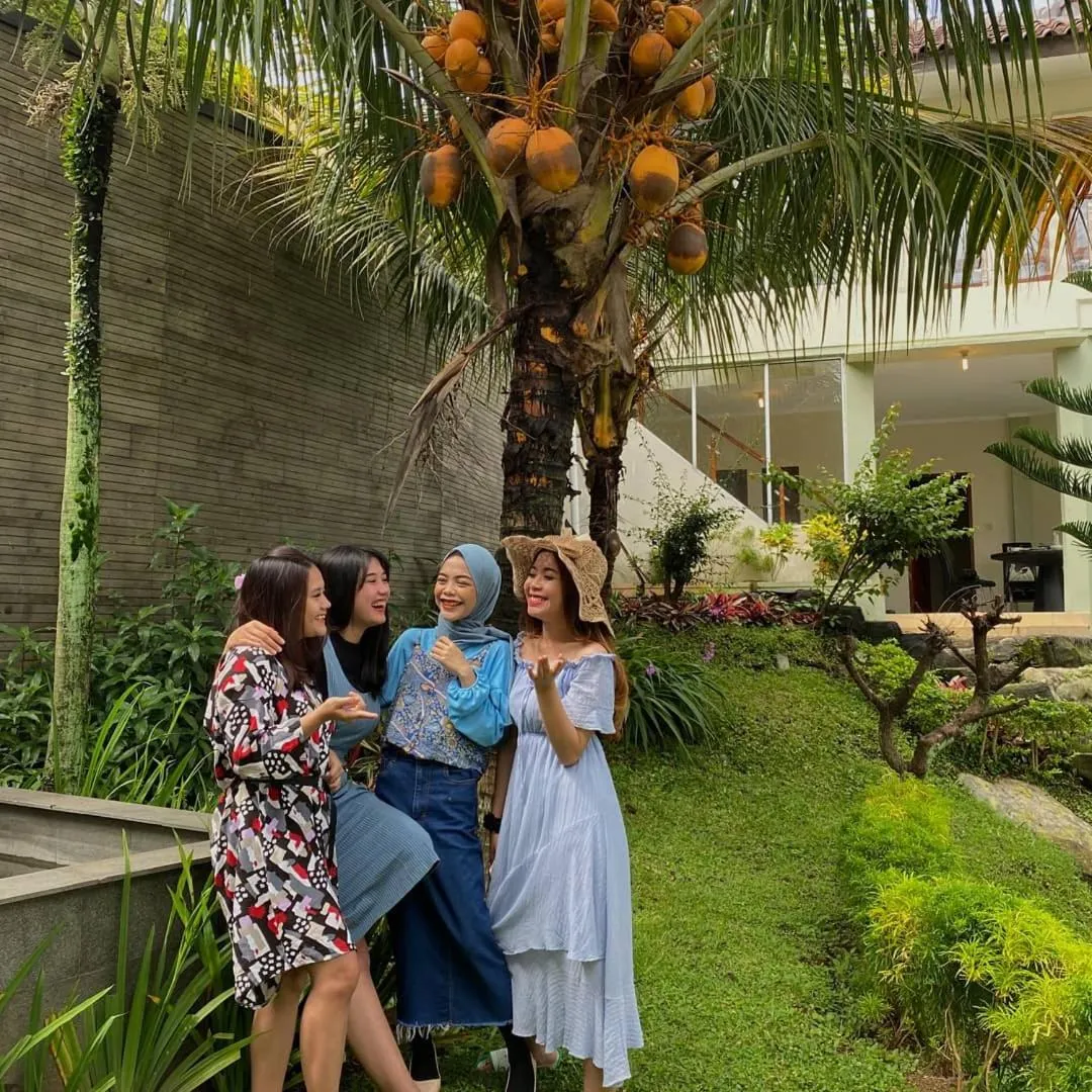 Garden view in Aleyra Hotel and Villa's Garut