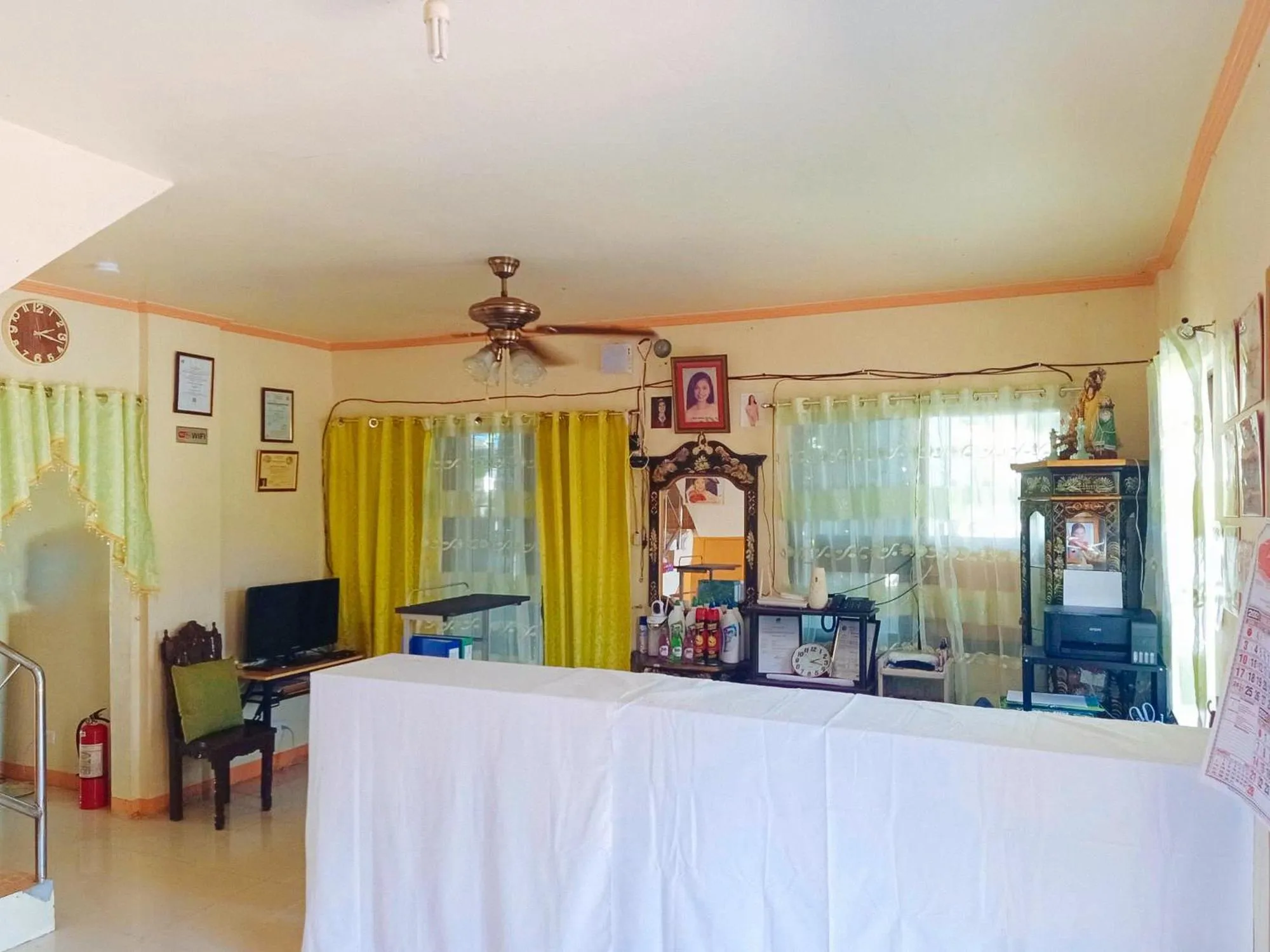 TV and multimedia in RedDoorz @ Garcia Hernandez Bohol