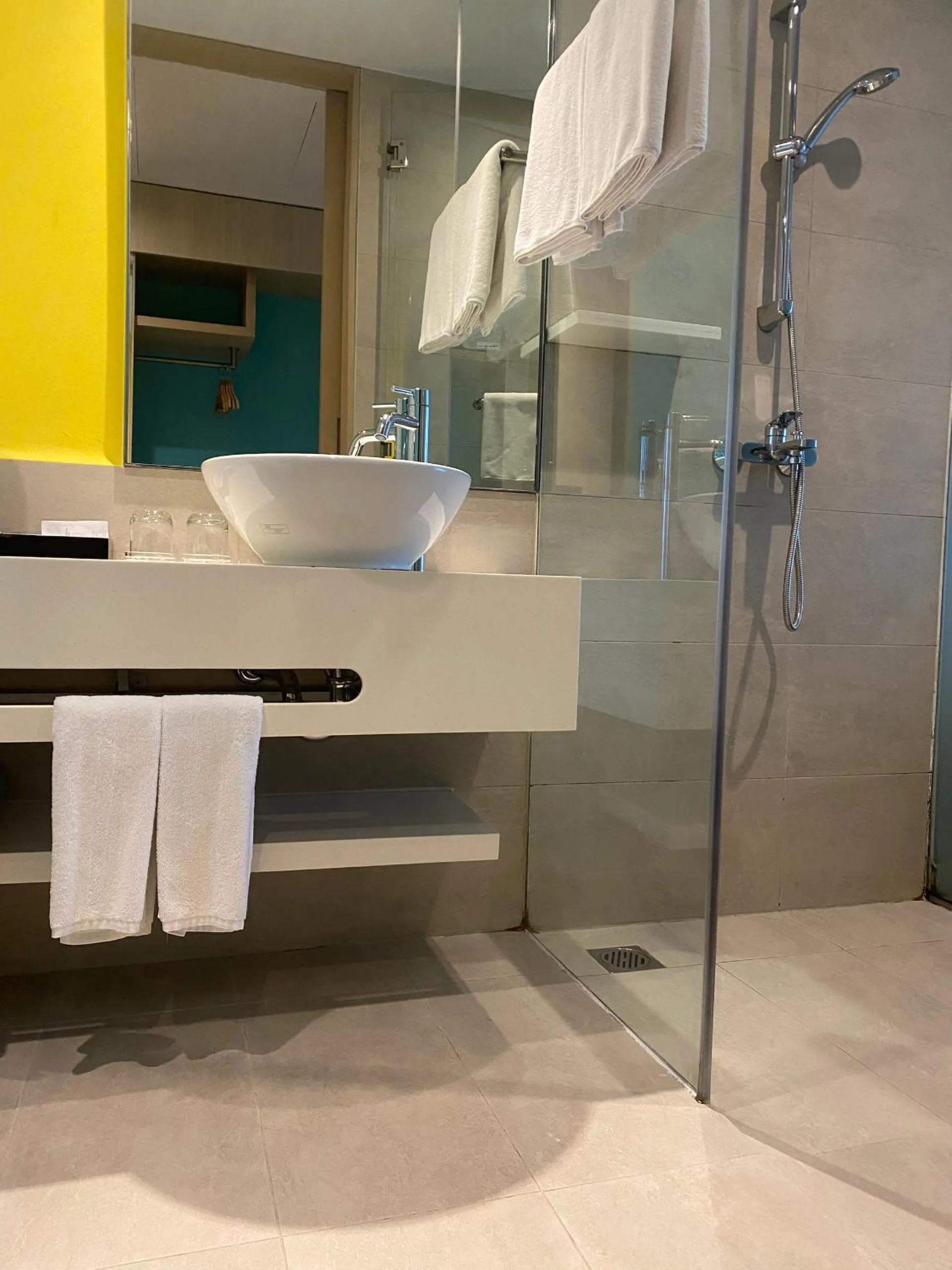 Liberty Hotel Saigon Parkview