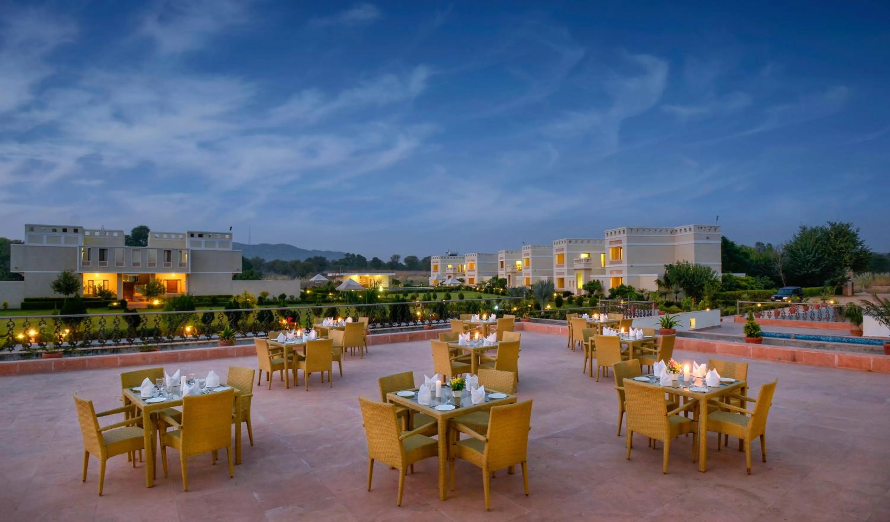 Dining area in Achrol Niwas A TreeHouse Hotel