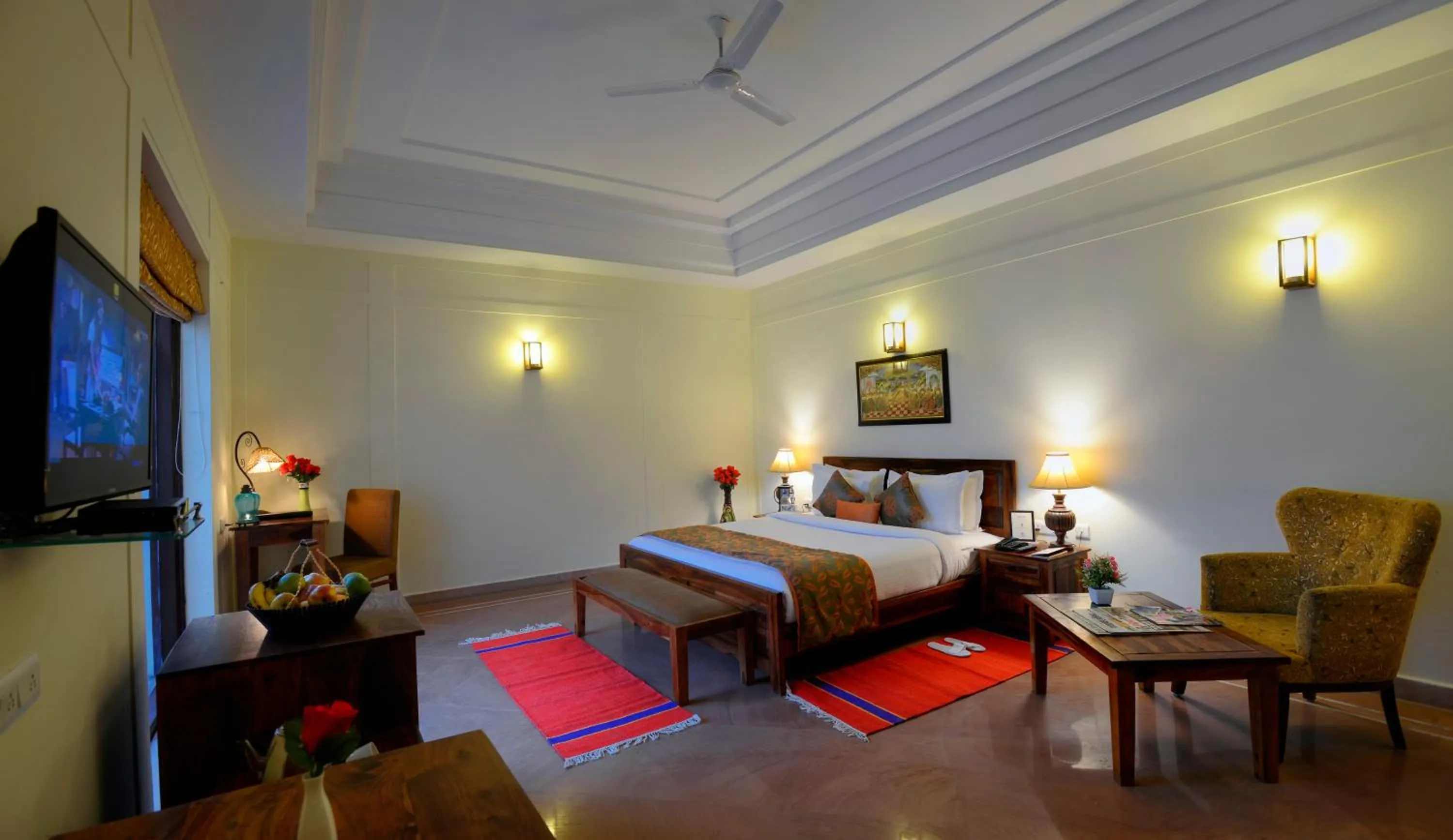 Bed in Achrol Niwas A TreeHouse Hotel