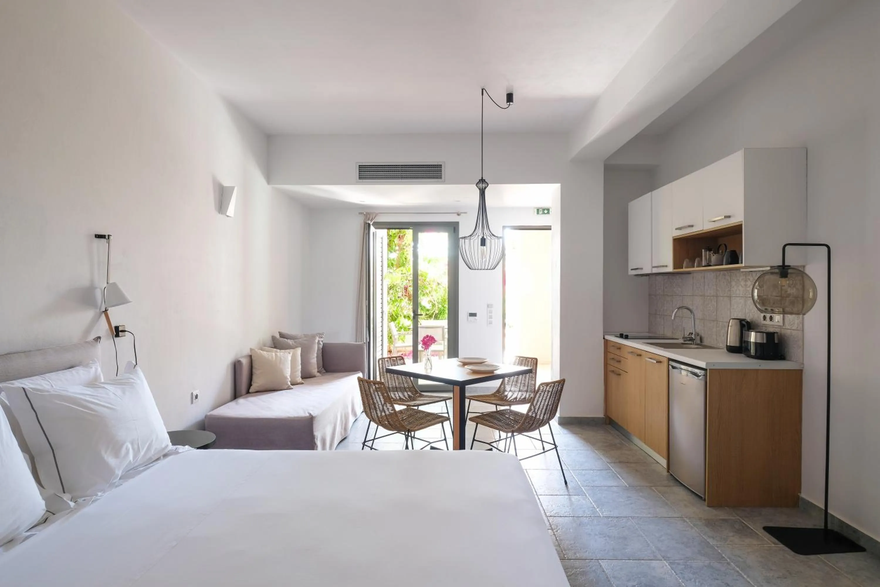 Photo of the whole room in Margo Beach Hotel