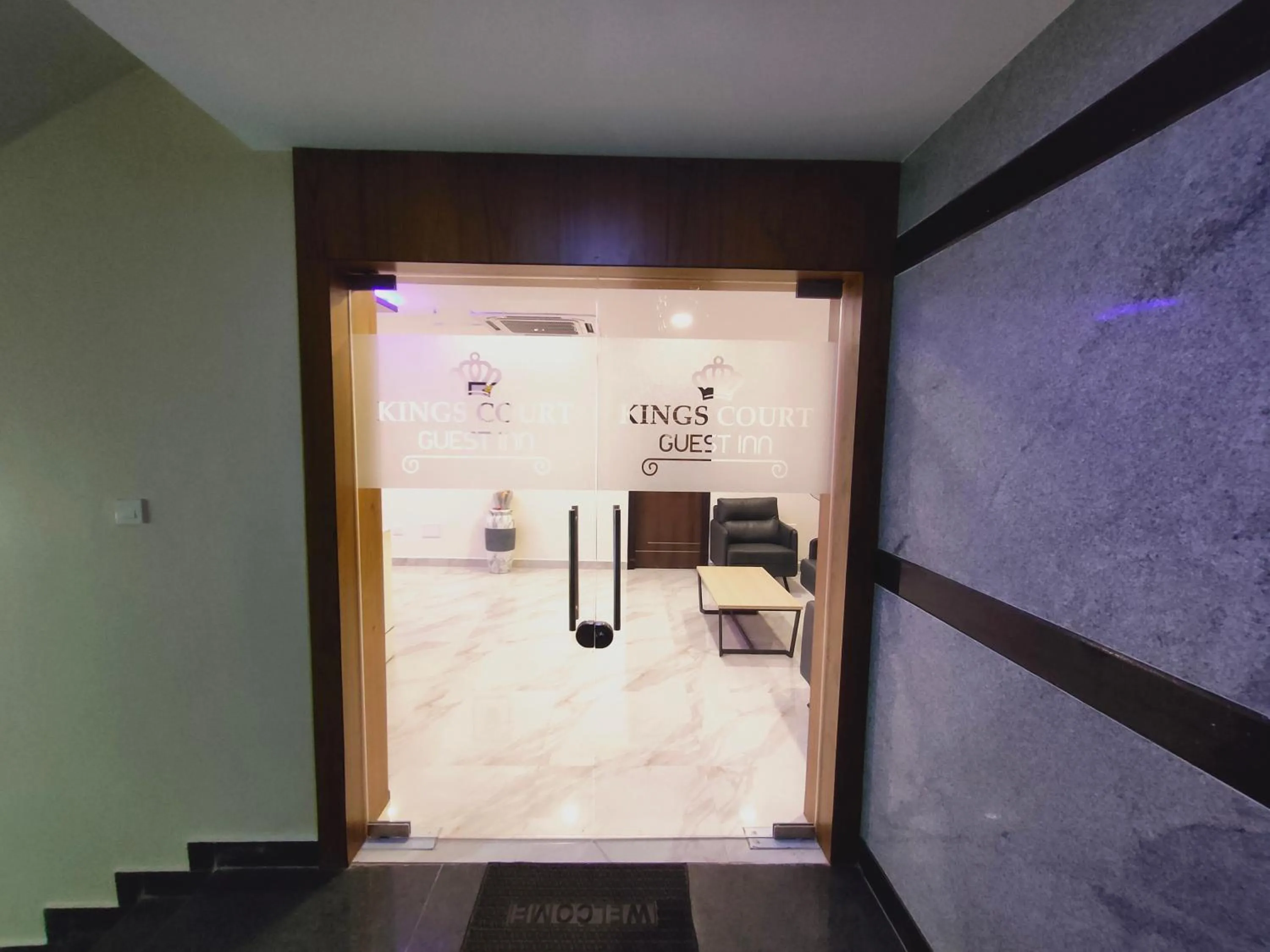 Kings Court Guest Inn